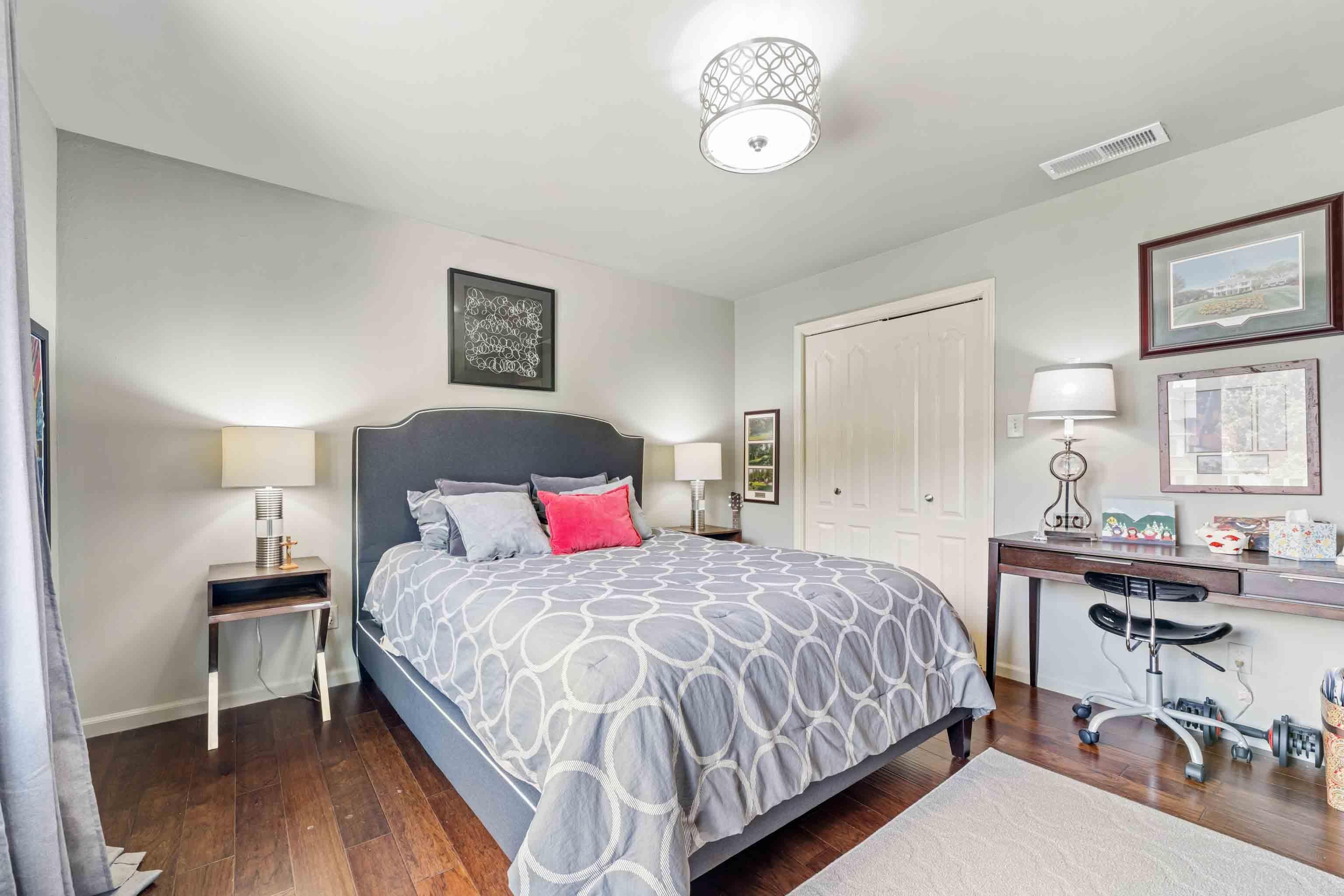 CHIMNEY ROCK ADDN - Residential