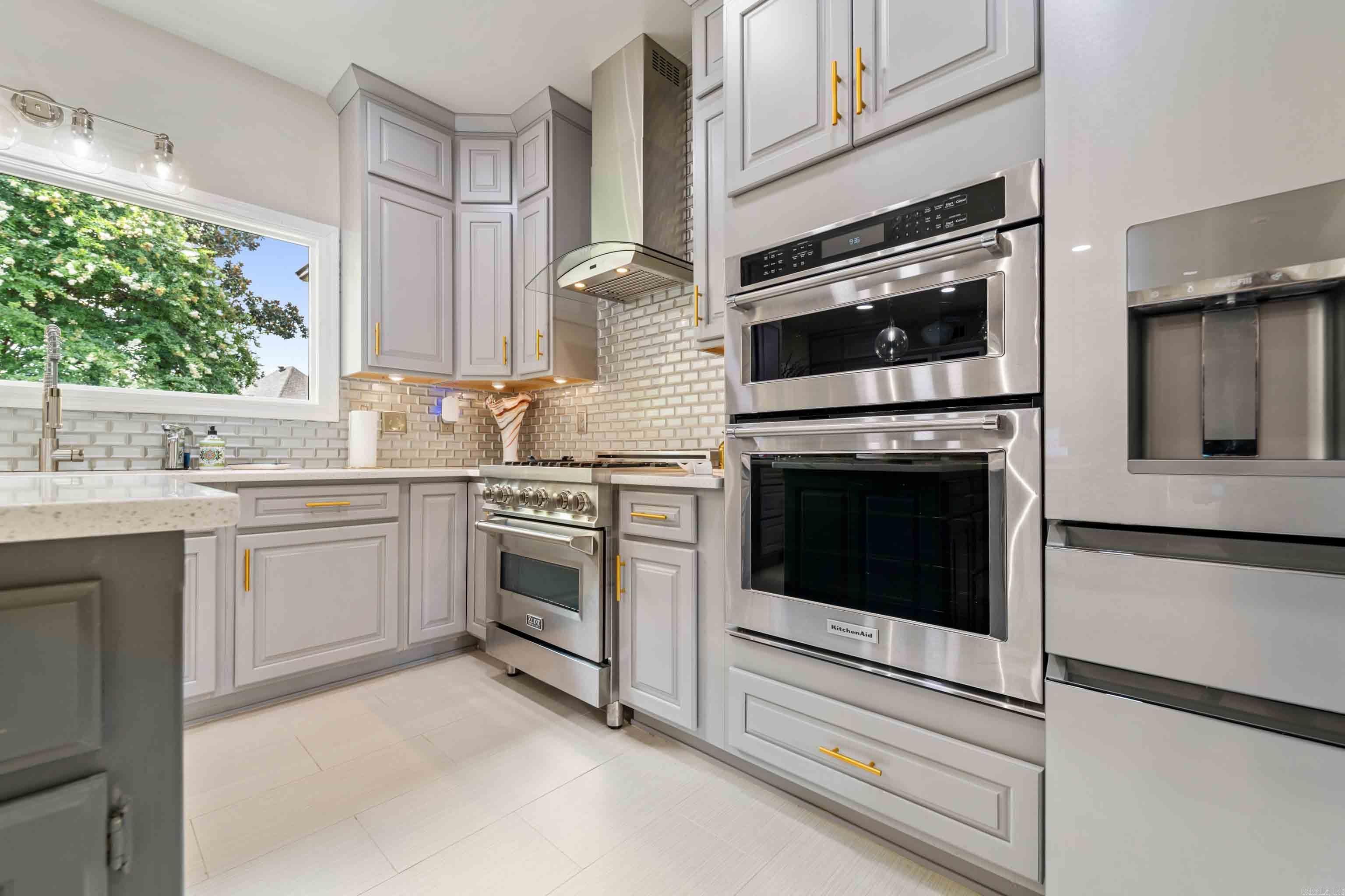 CHIMNEY ROCK ADDN - Residential