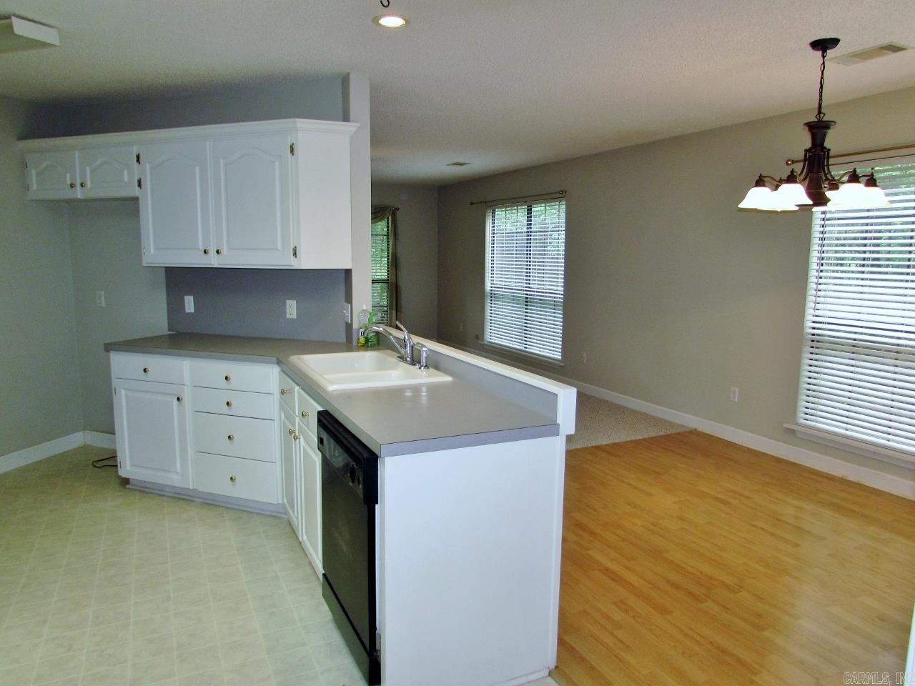 Eighth - Residential