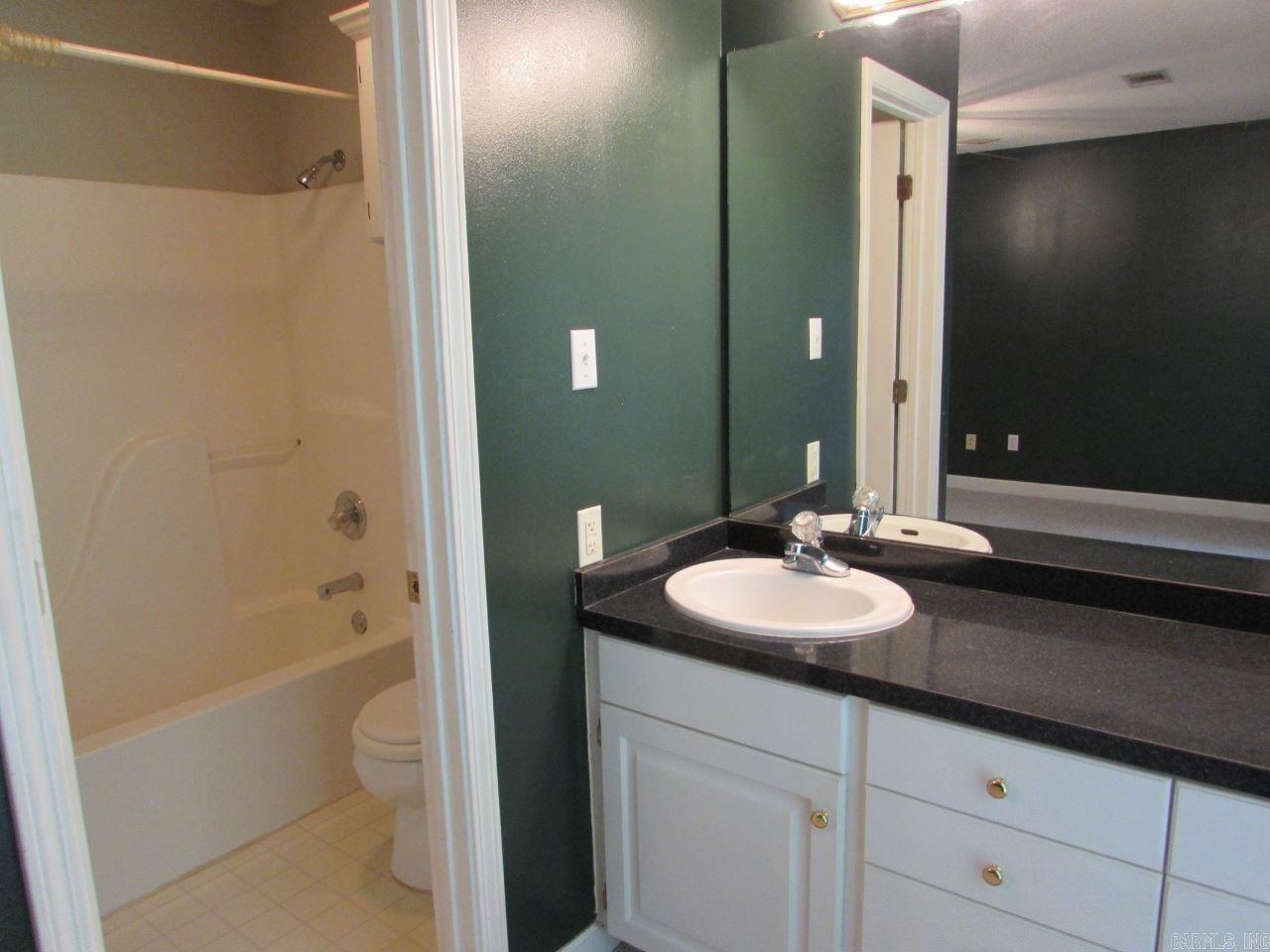 Eighth - Residential