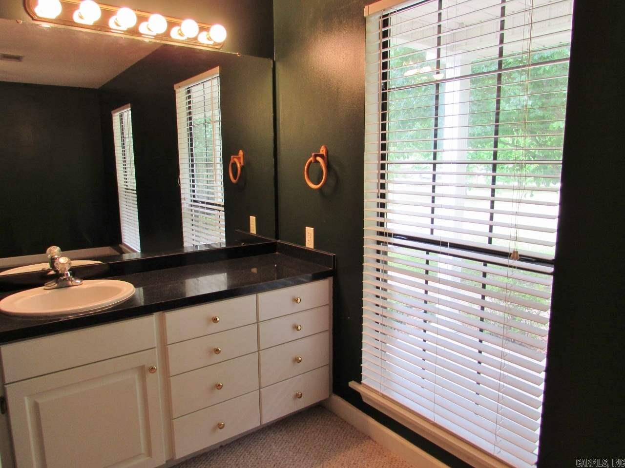 Eighth - Residential