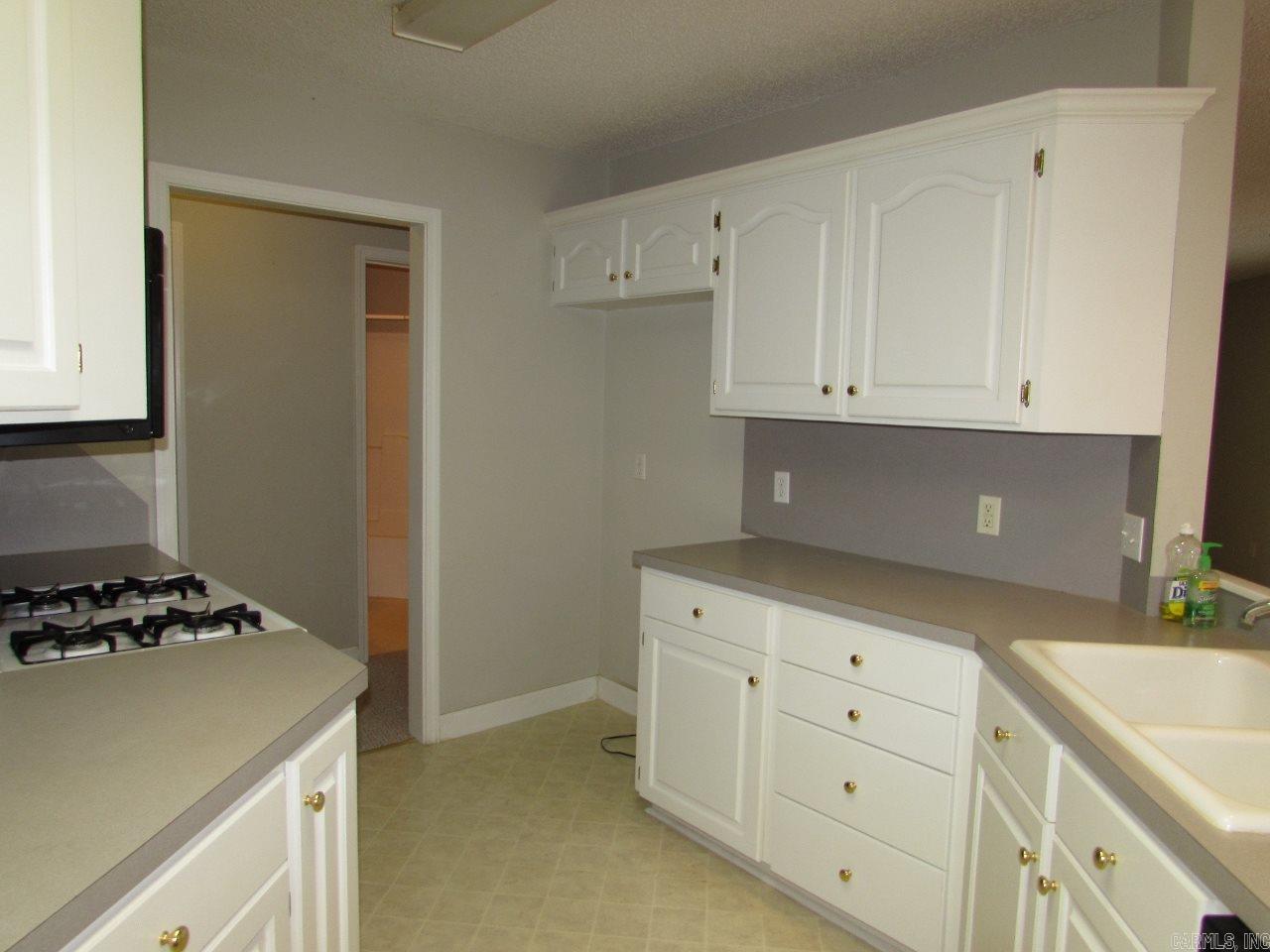 Eighth - Residential