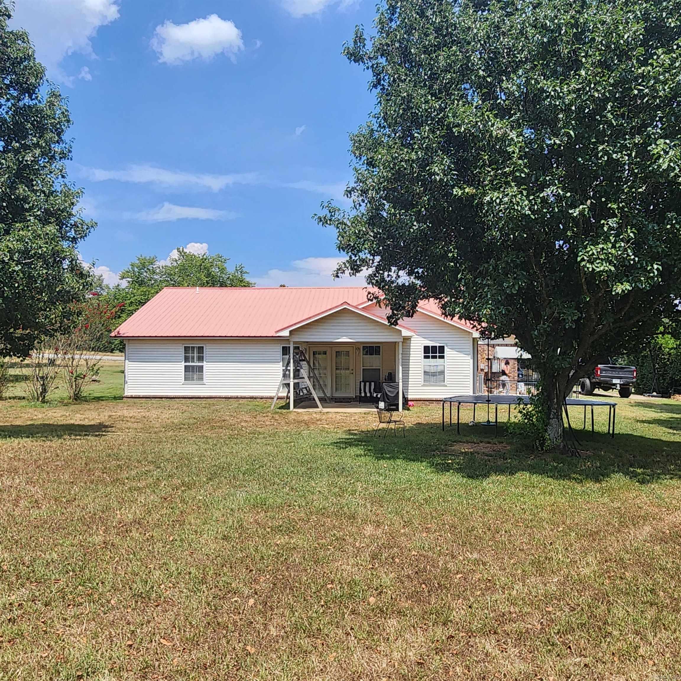 CENTERVIEW ESTATES - Residential