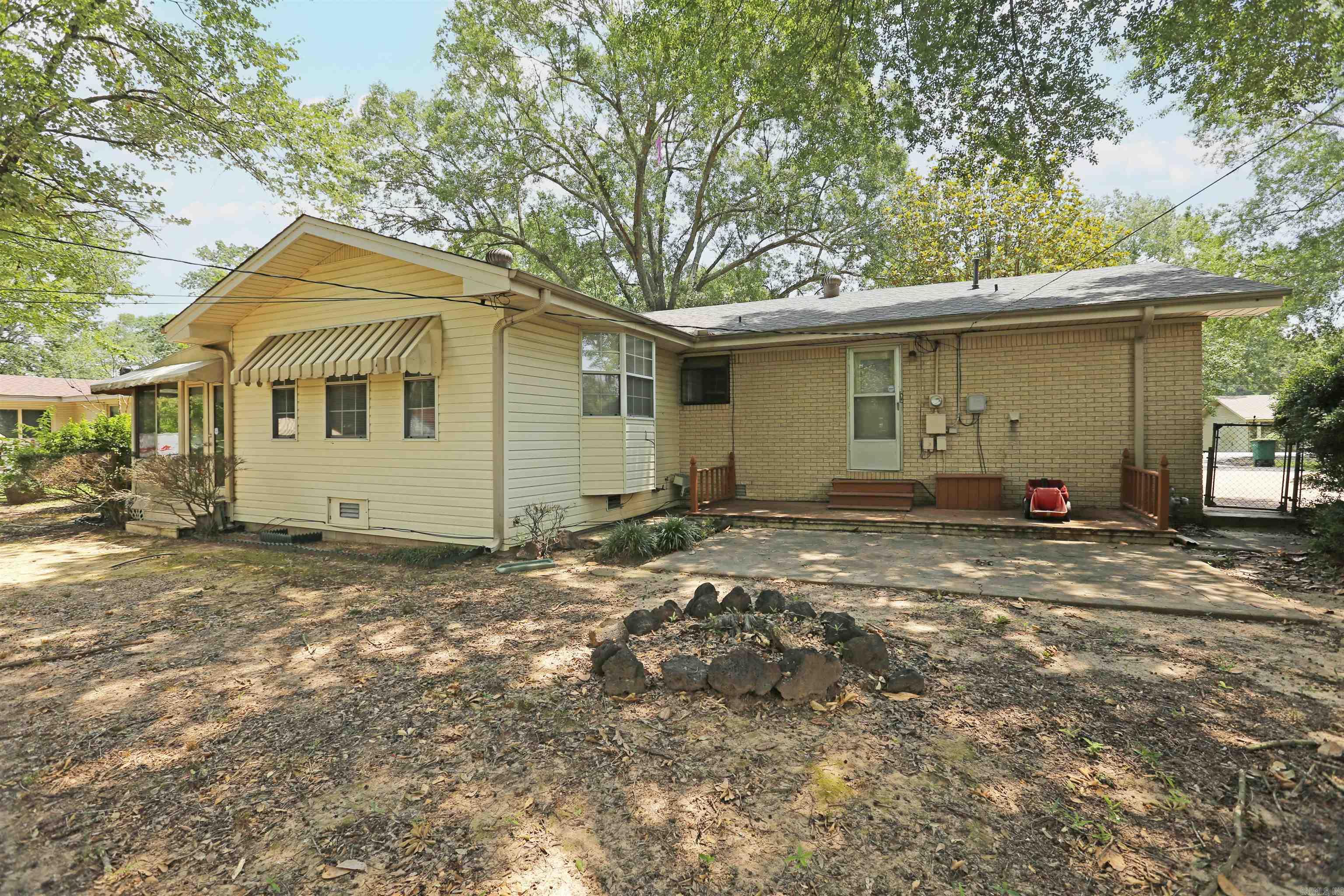 INDIANHEAD LAKES EST - Residential