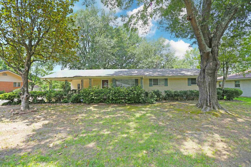 Impeccably kept 3-bedroom, 2-bathroom residence in Indianhead Lake Estates. Boasts a renovated kitchen and a new roof as of July 2021. The home includes an addition perfect for an office/hot tub room with a shower, a climate-controlled sunroom, a detached garage, an insulated workshop/she-shed, a lean-to, and a metal storage shed. The property is equipped with a sprinkler system and offers optional lake access and fishing through an annual lake membership.