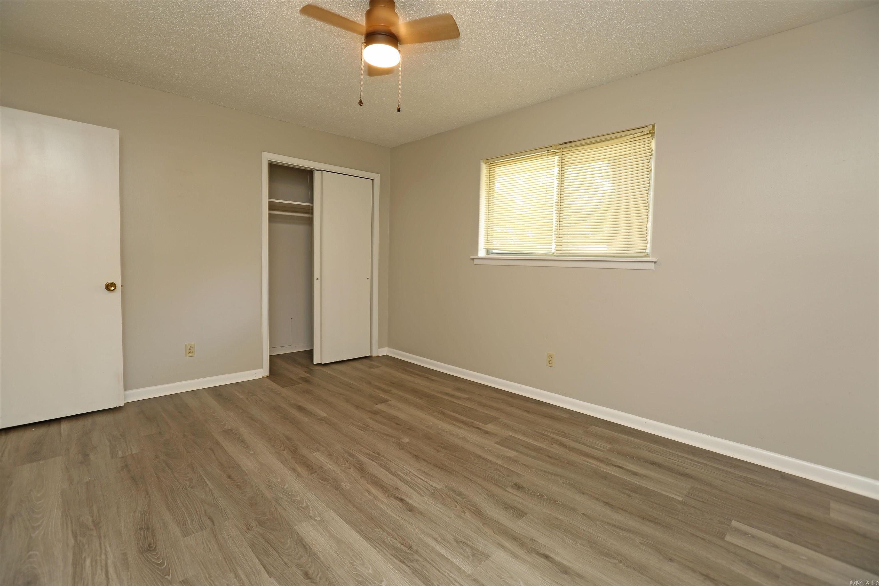 INDIANHEAD LAKES EST - Residential