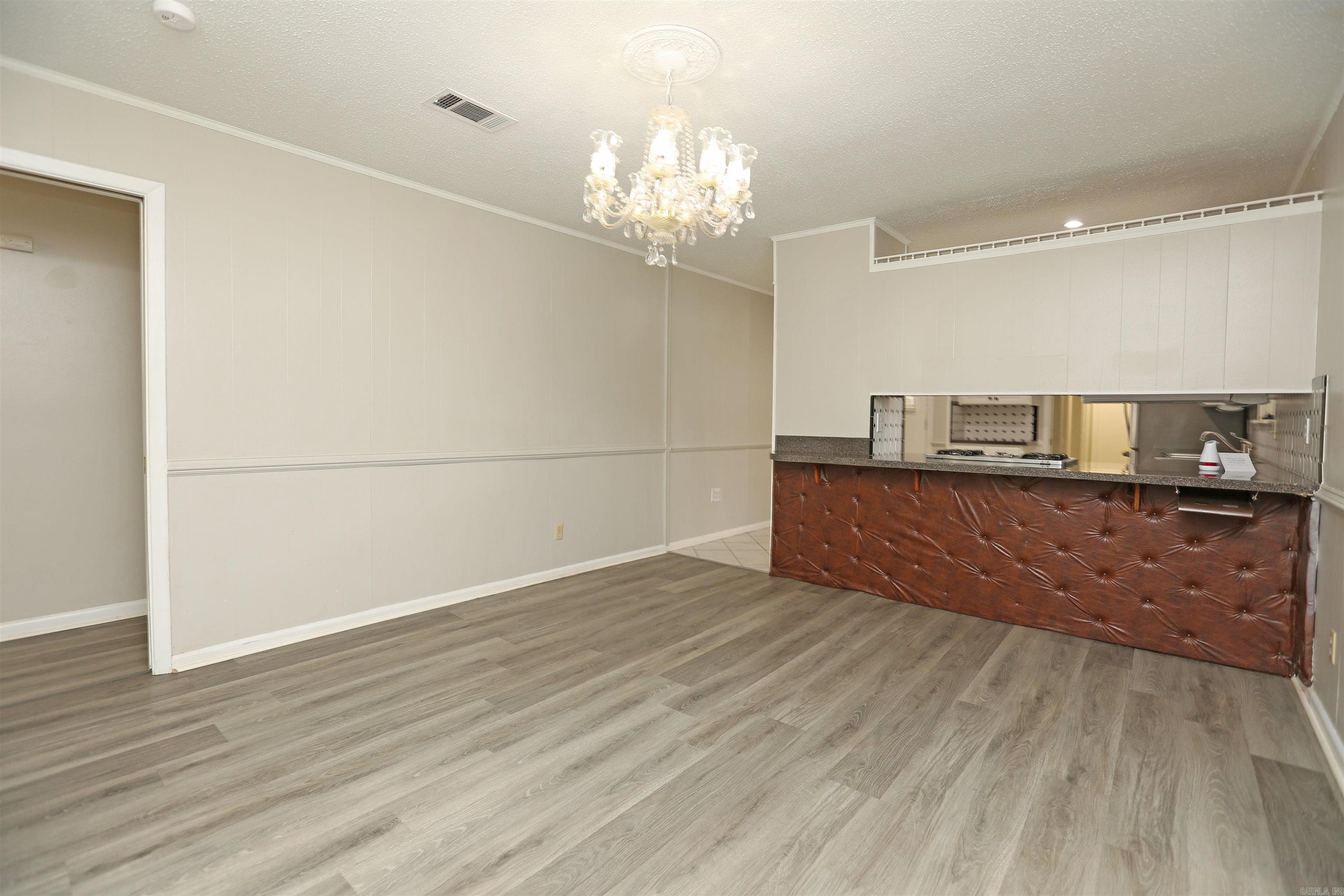 INDIANHEAD LAKES EST - Residential