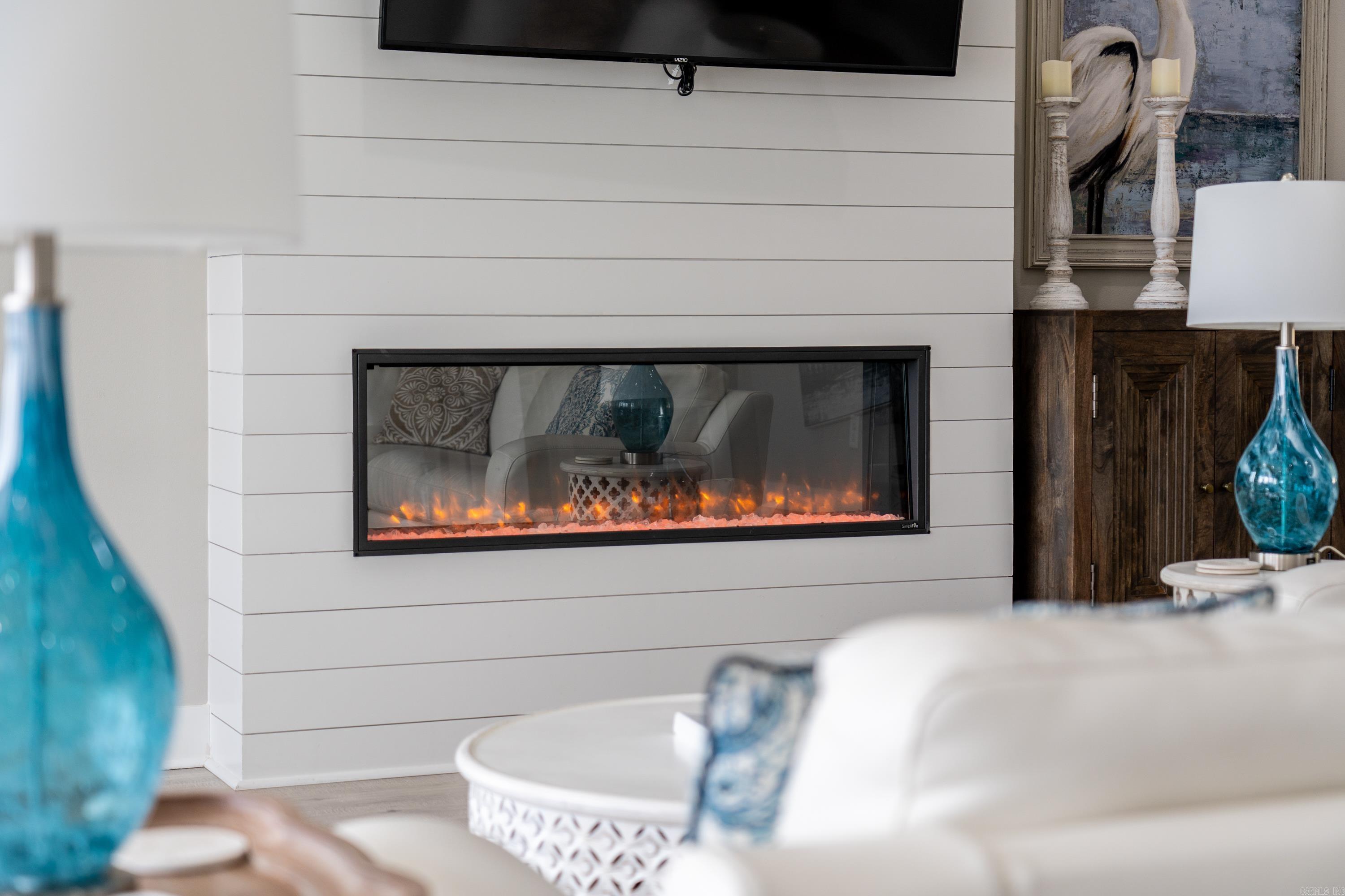 LONG POINT - Residential