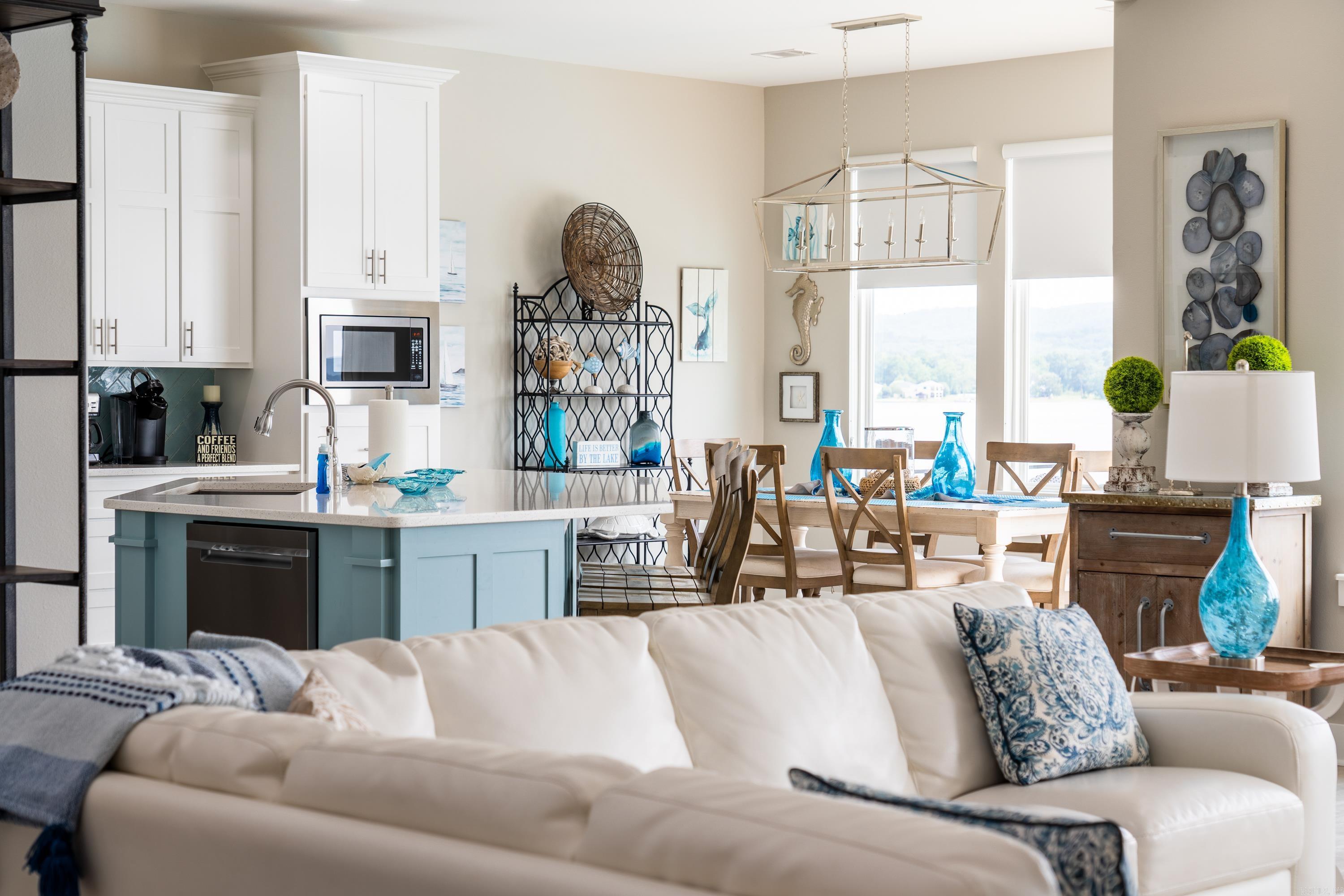 LONG POINT - Residential