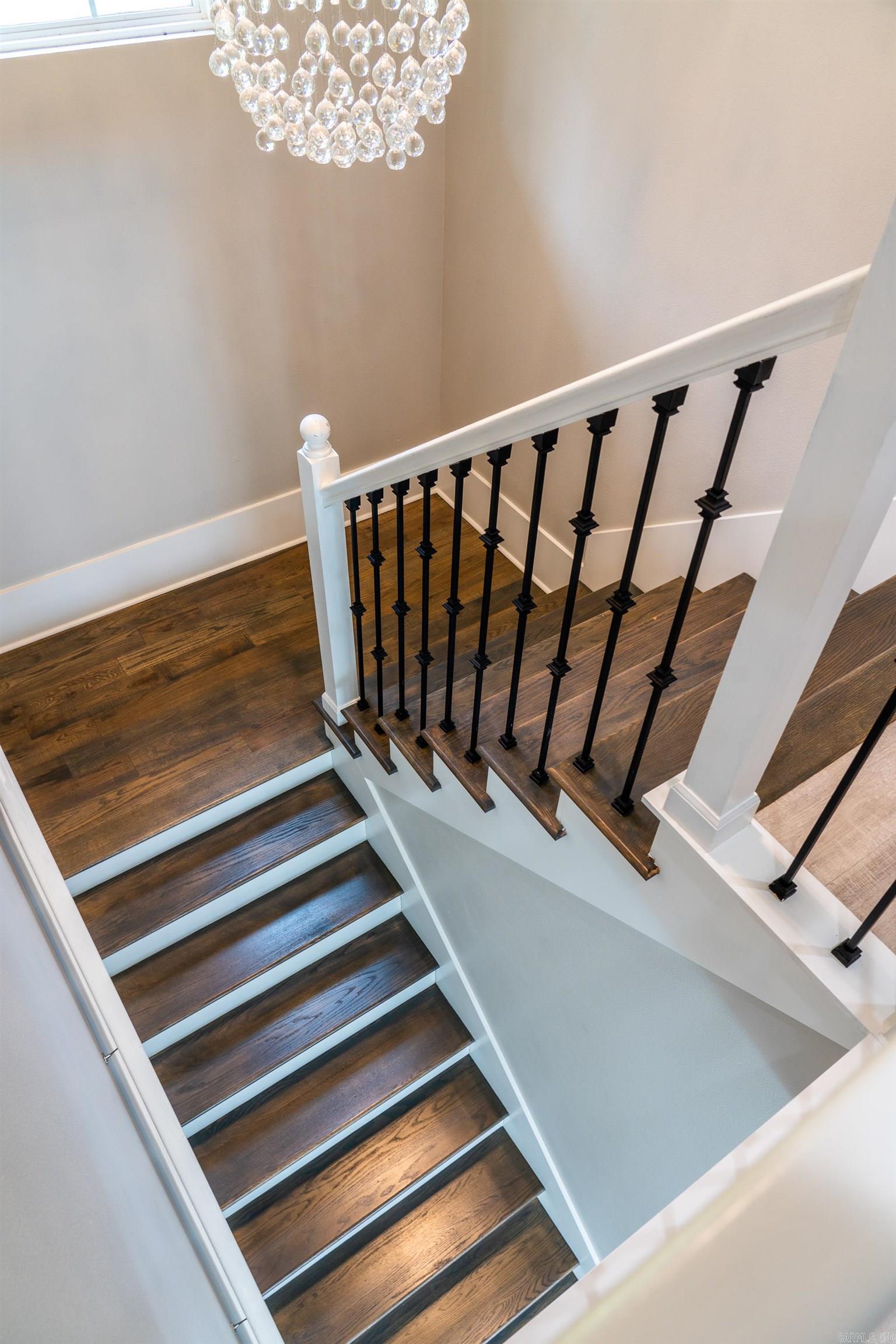 LONG POINT - Residential