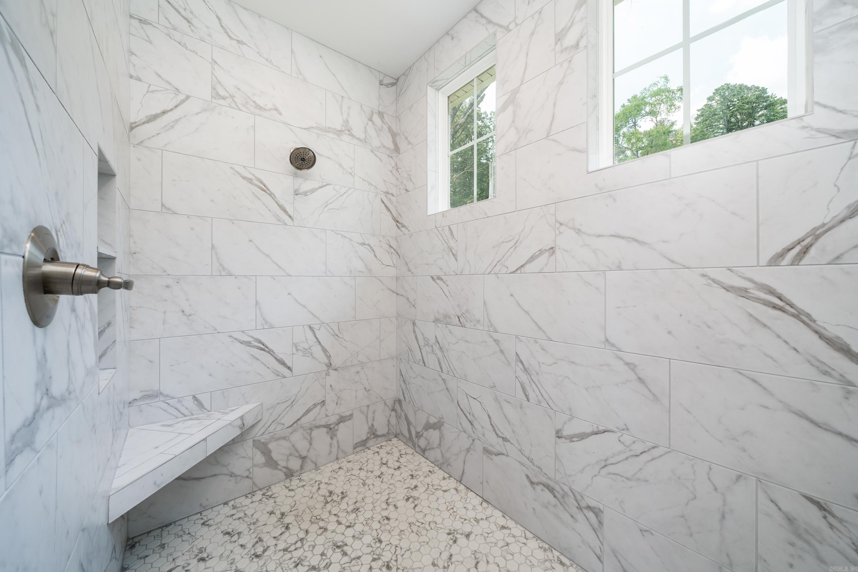 LONG POINT - Residential