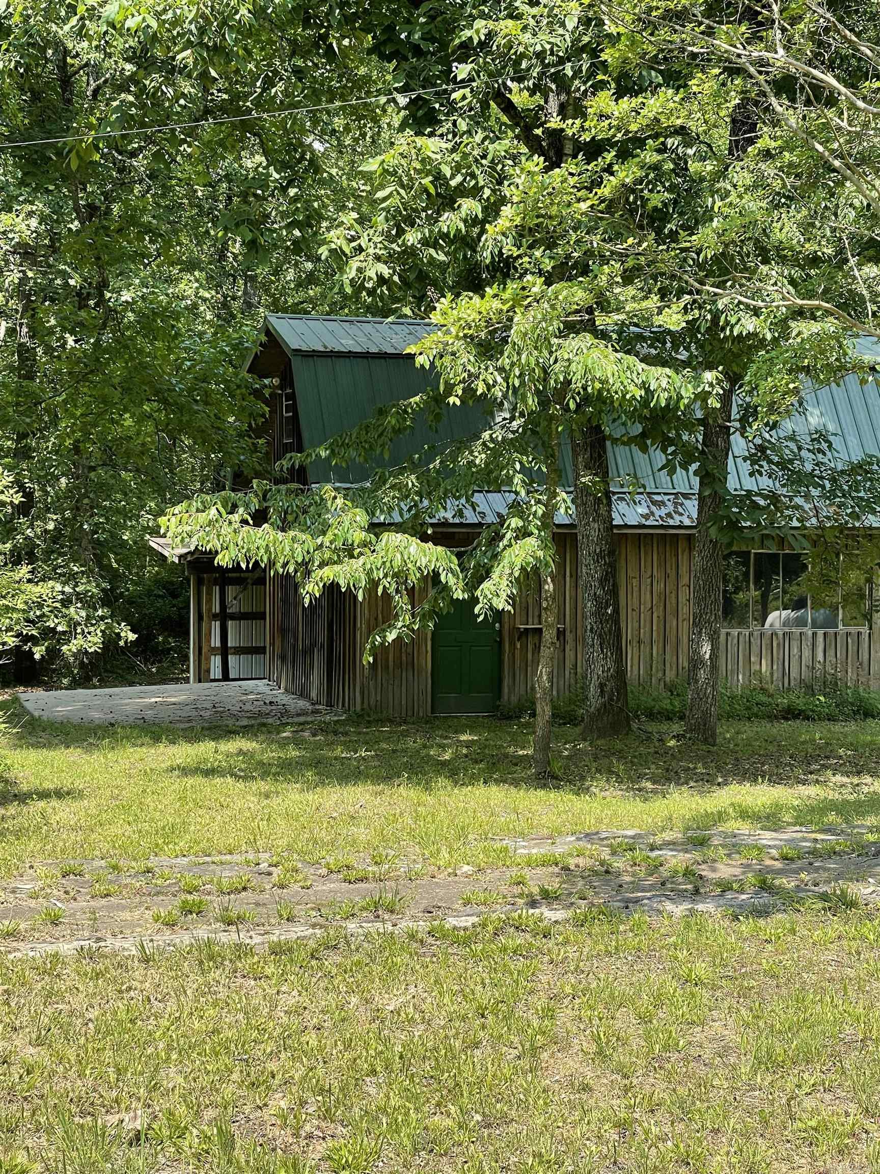 PINEY WOODS ESTATES - Residential