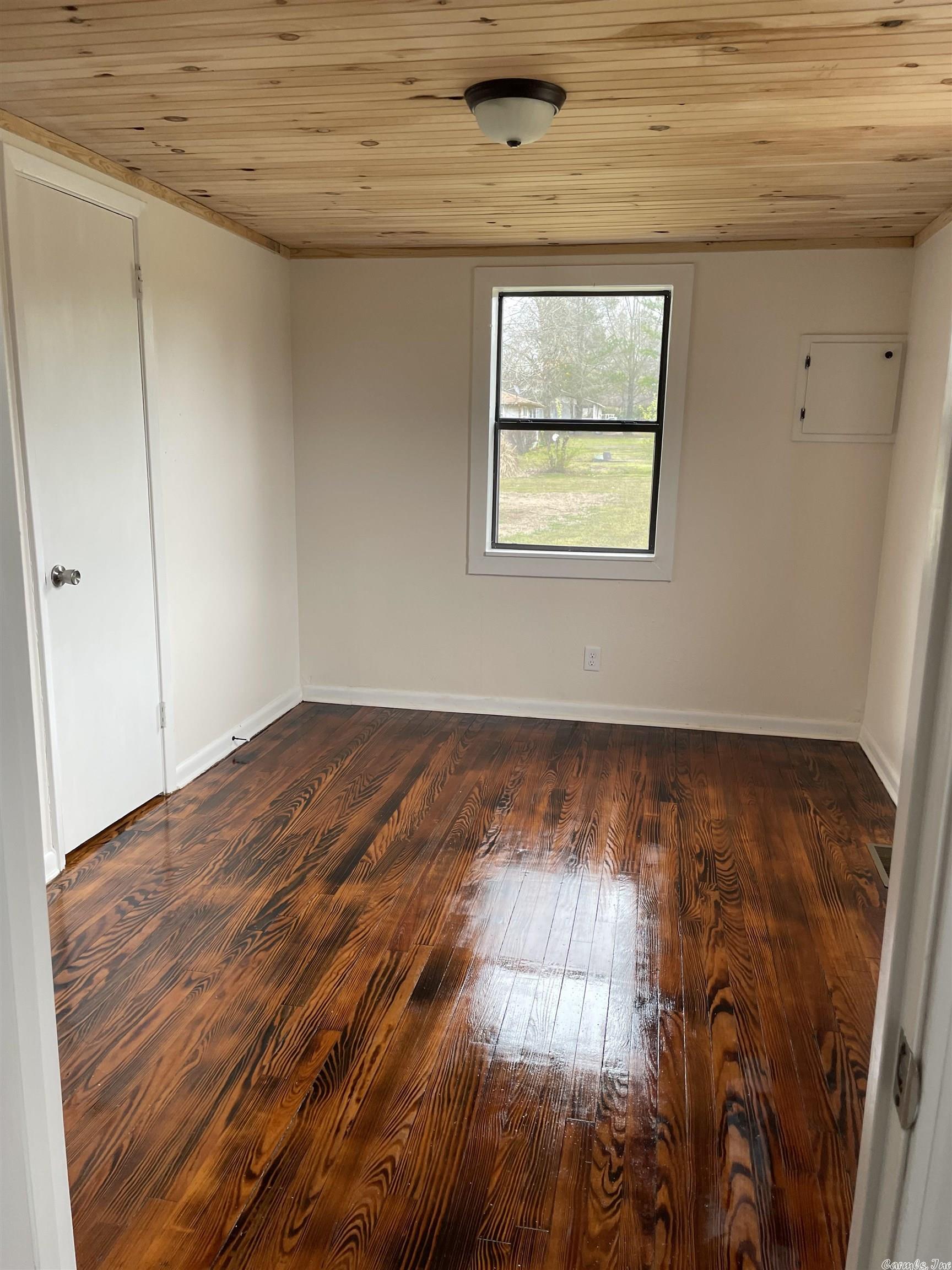 Letona Original - Residential