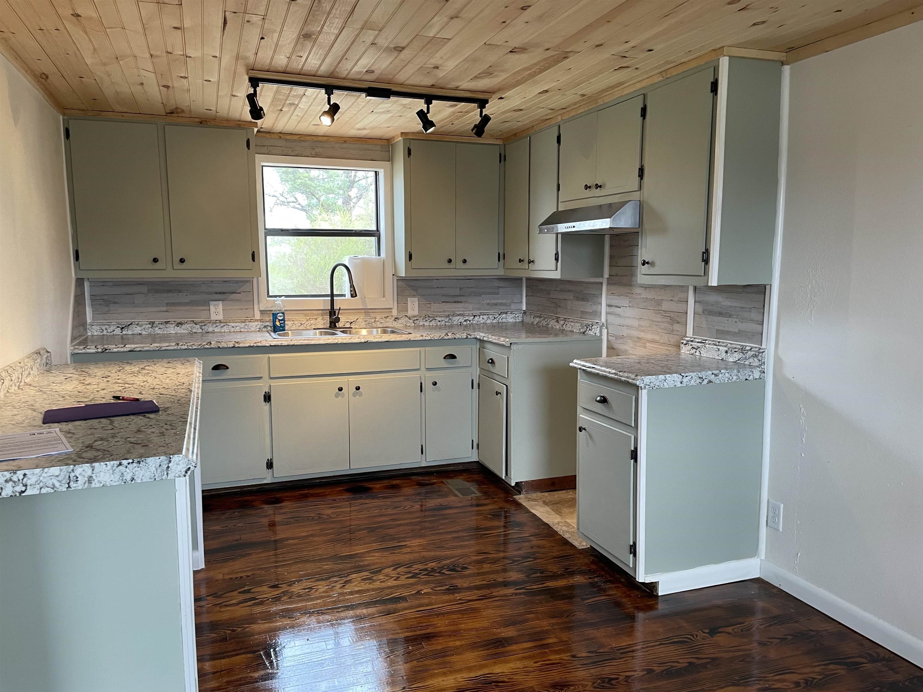 Letona Original - Residential