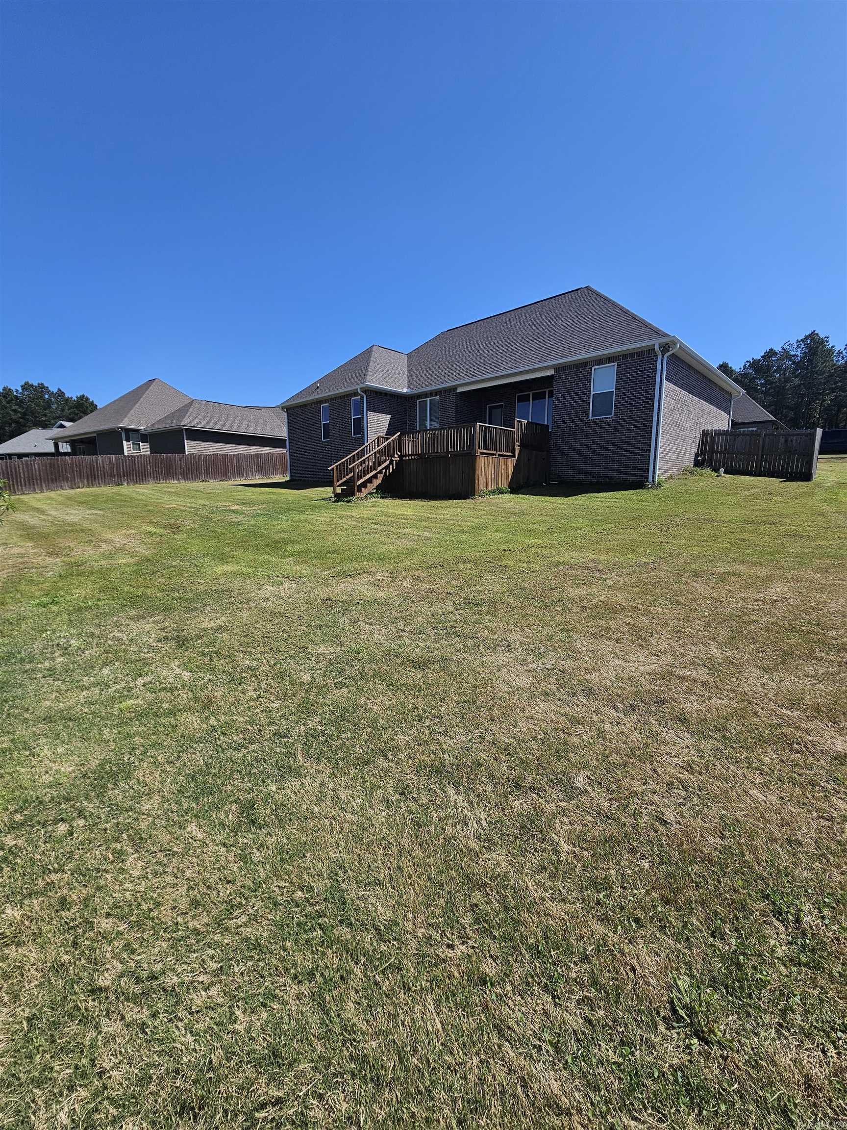 Jacob Creek - Residential Lease