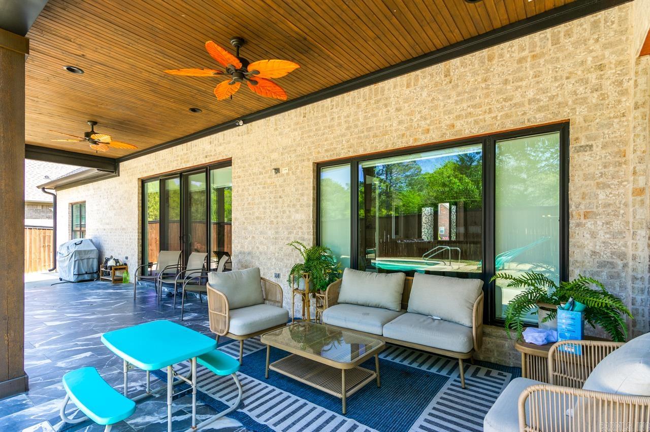 WINTERBROOK - Residential