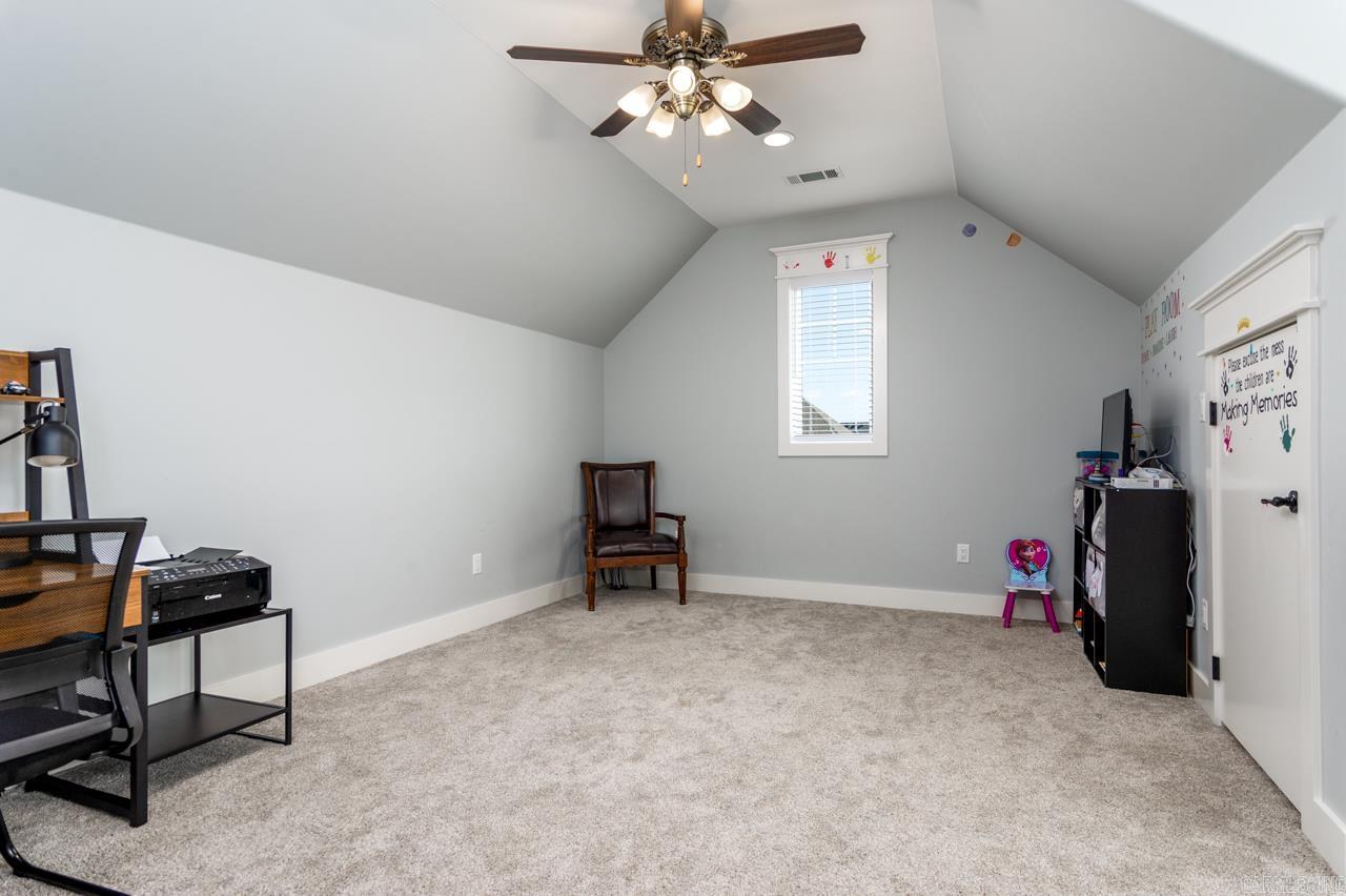 WINTERBROOK - Residential
