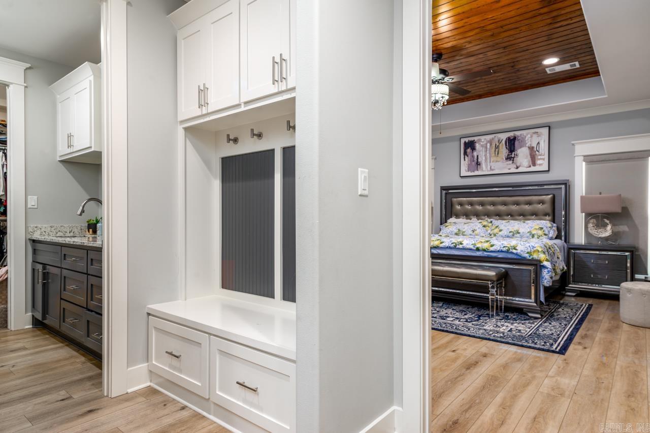 WINTERBROOK - Residential