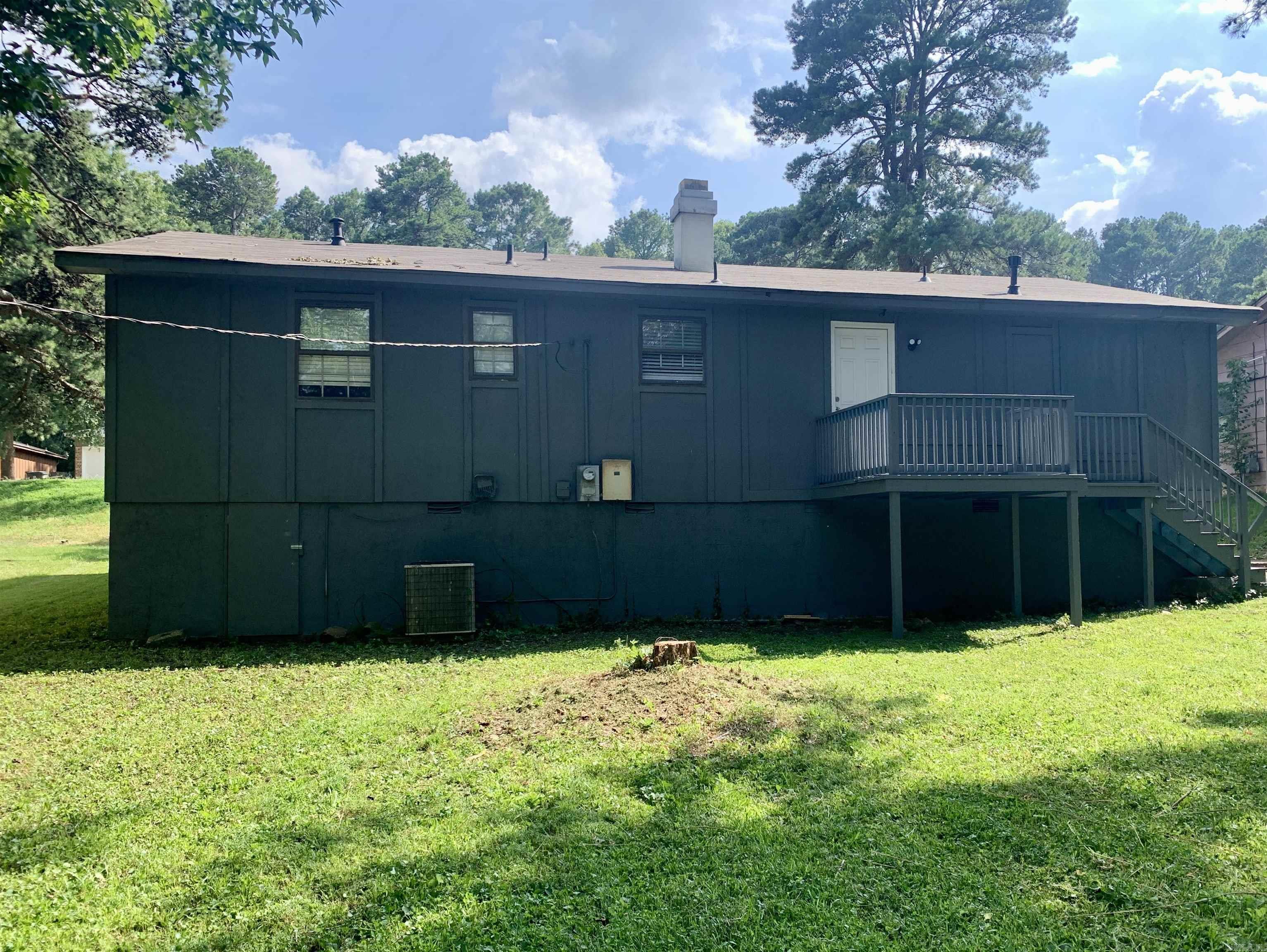 TWIN LAKES - Residential