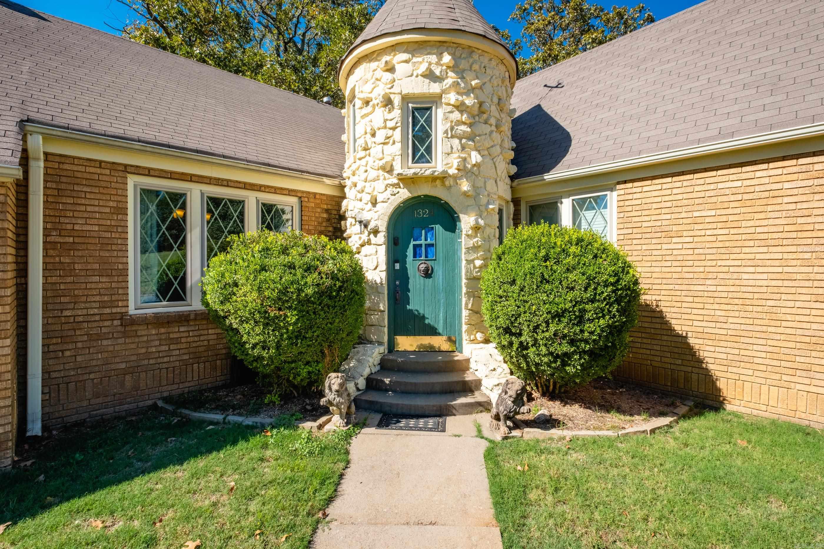 PARK HILL - Residential