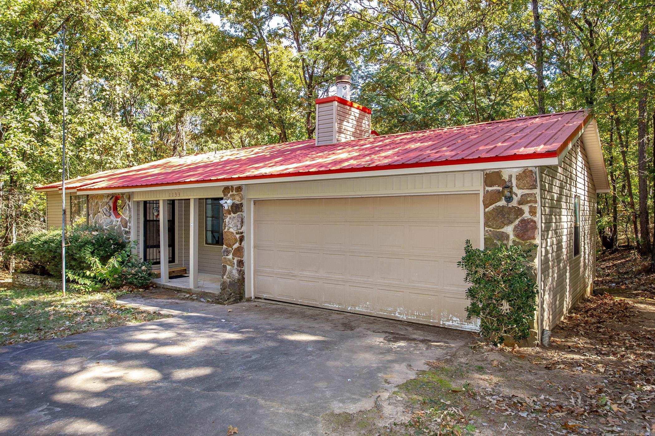 HAMILTON HILLS - Residential