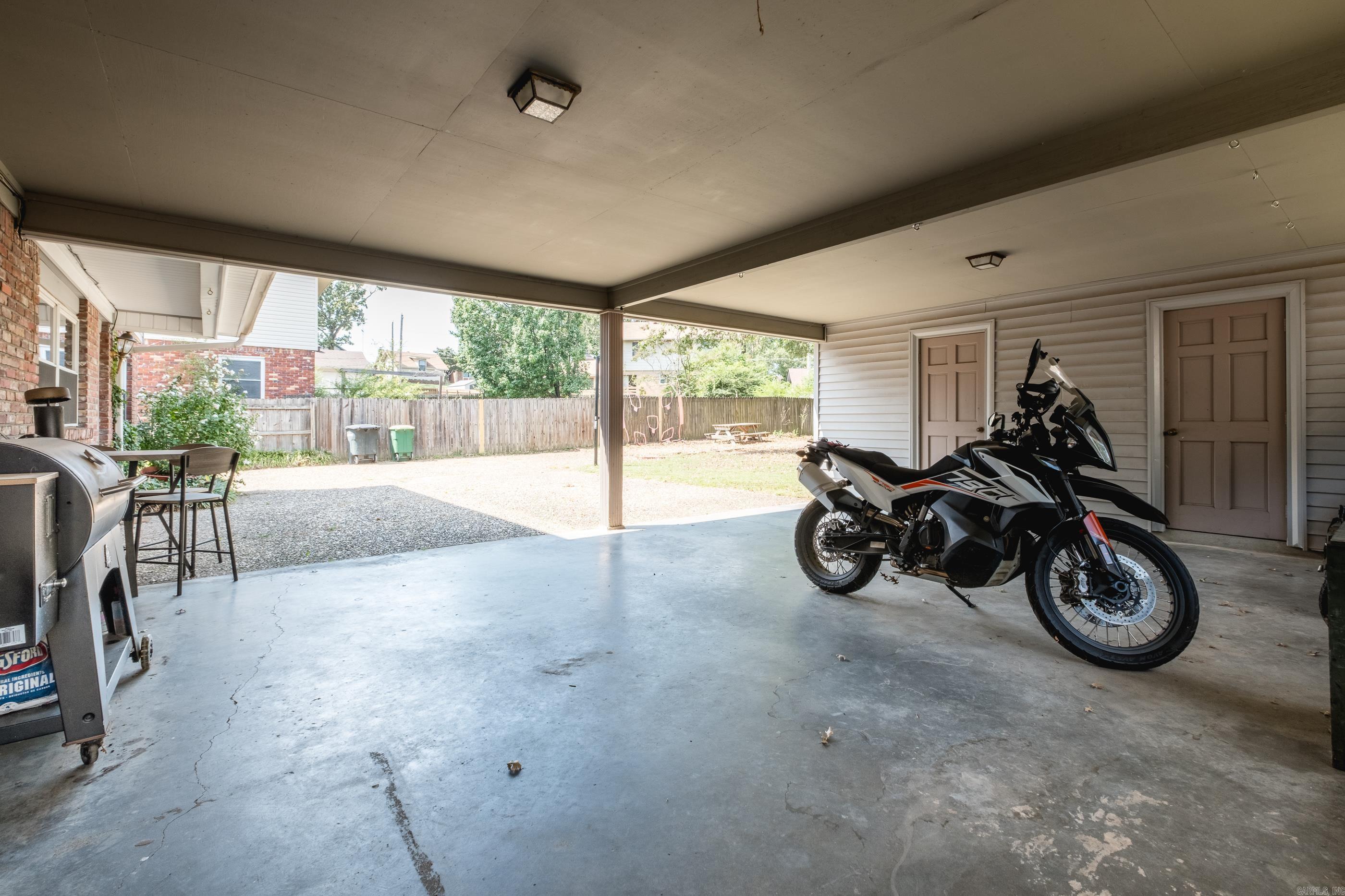 SILVER CREEK - Residential