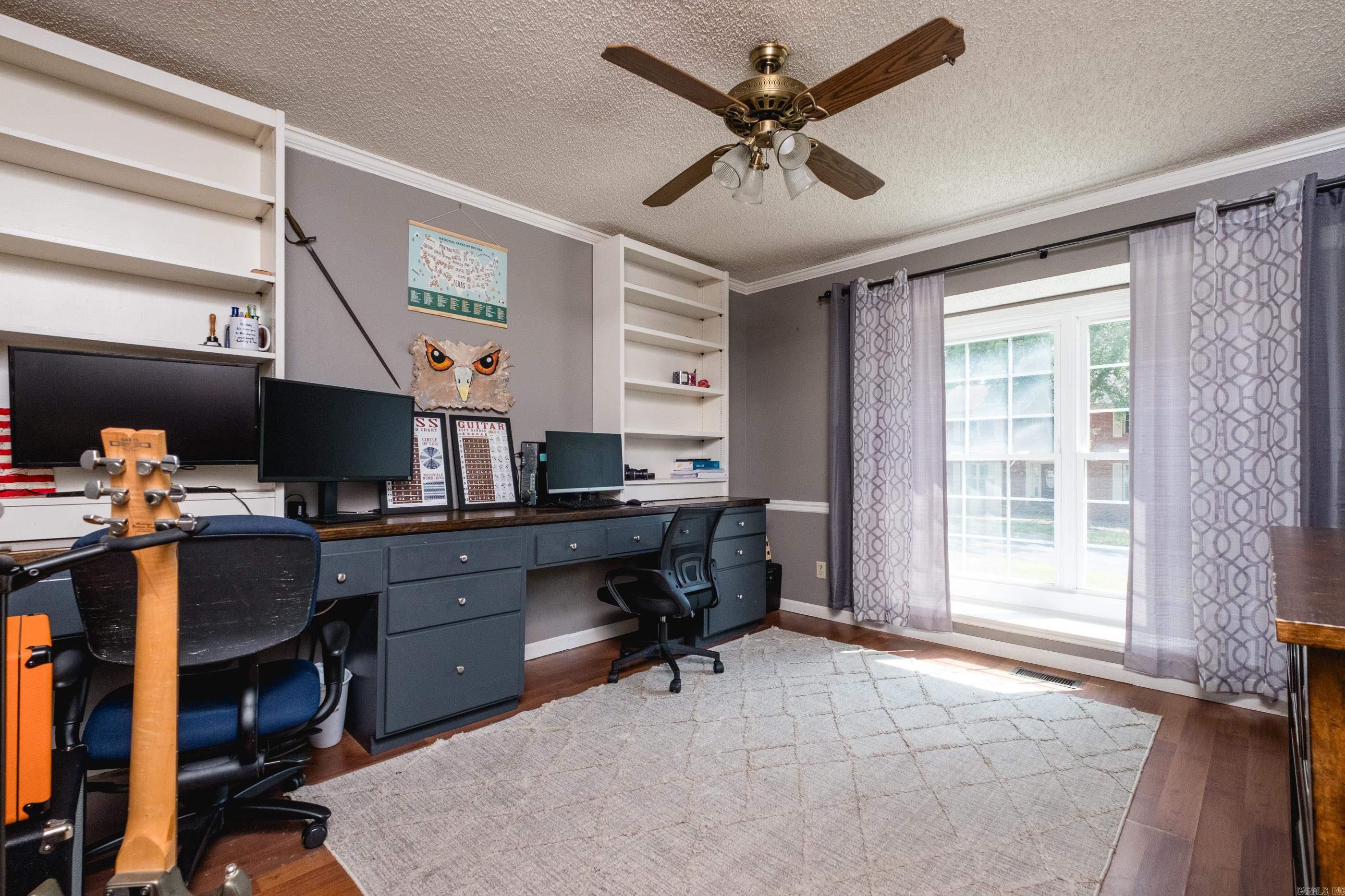 SILVER CREEK - Residential