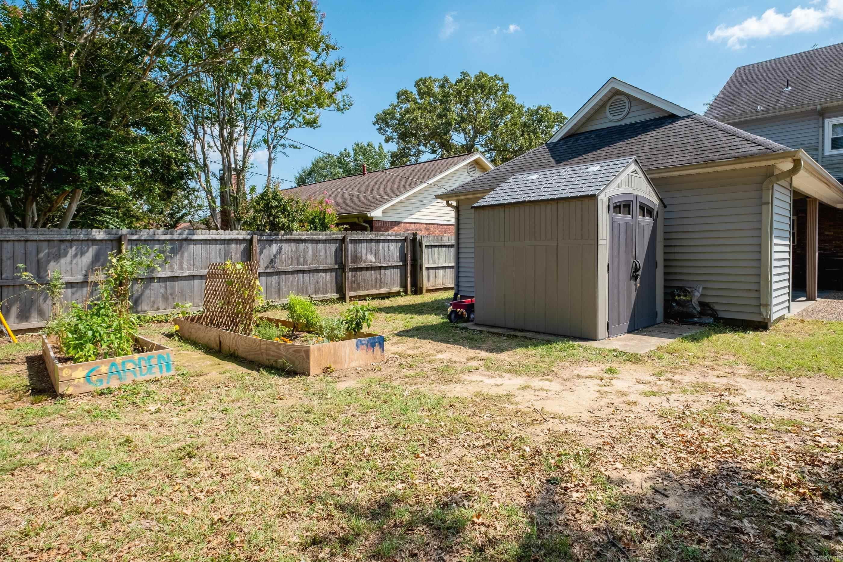 SILVER CREEK - Residential