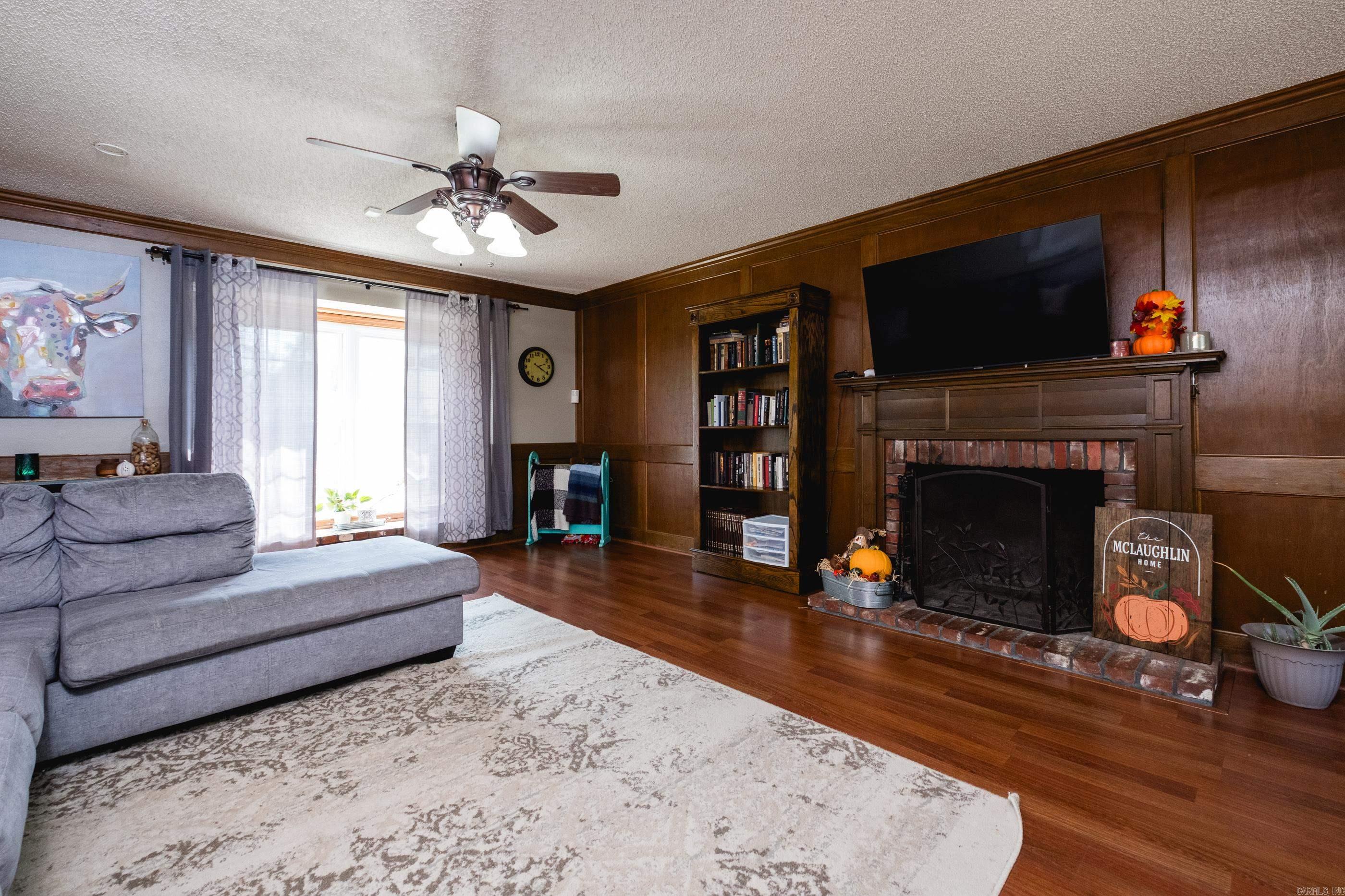 SILVER CREEK - Residential