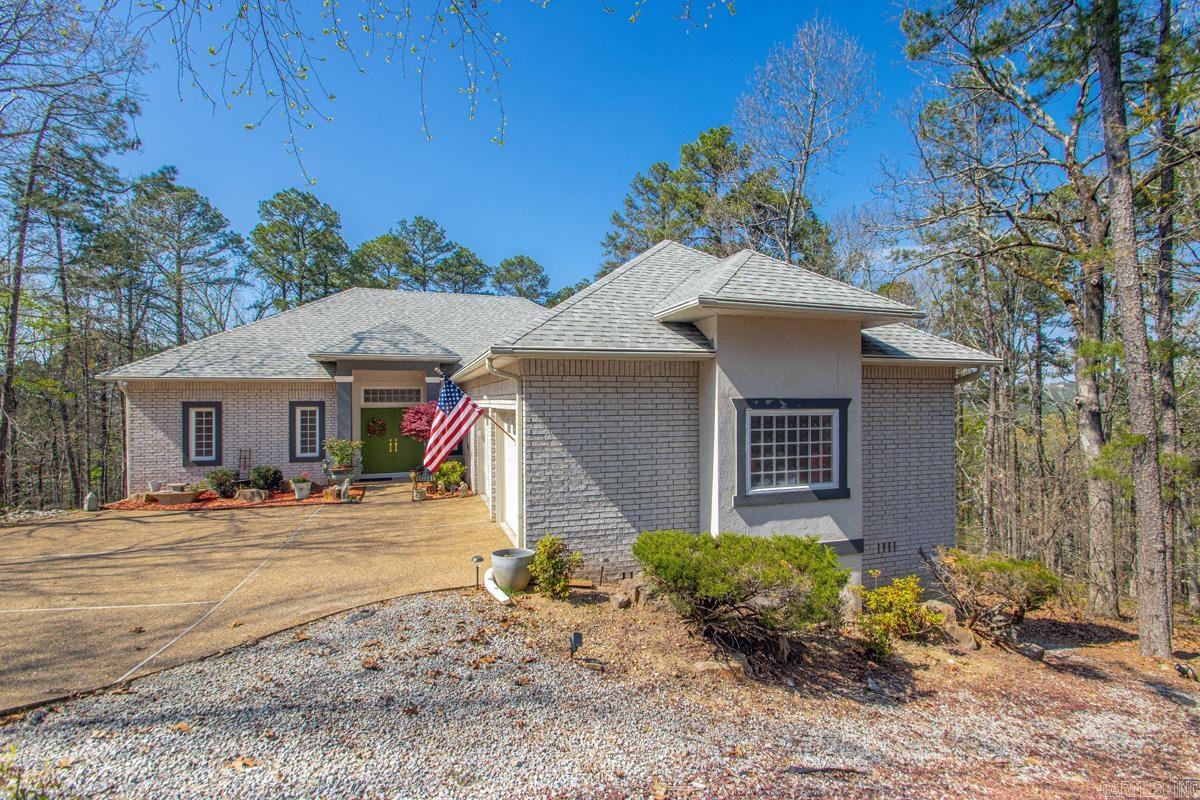 MIGUEL - Residential