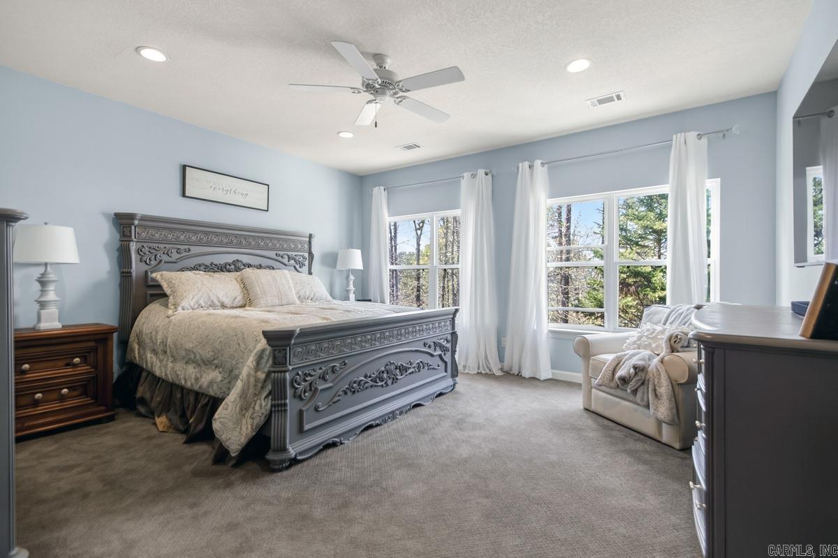 MIGUEL - Residential