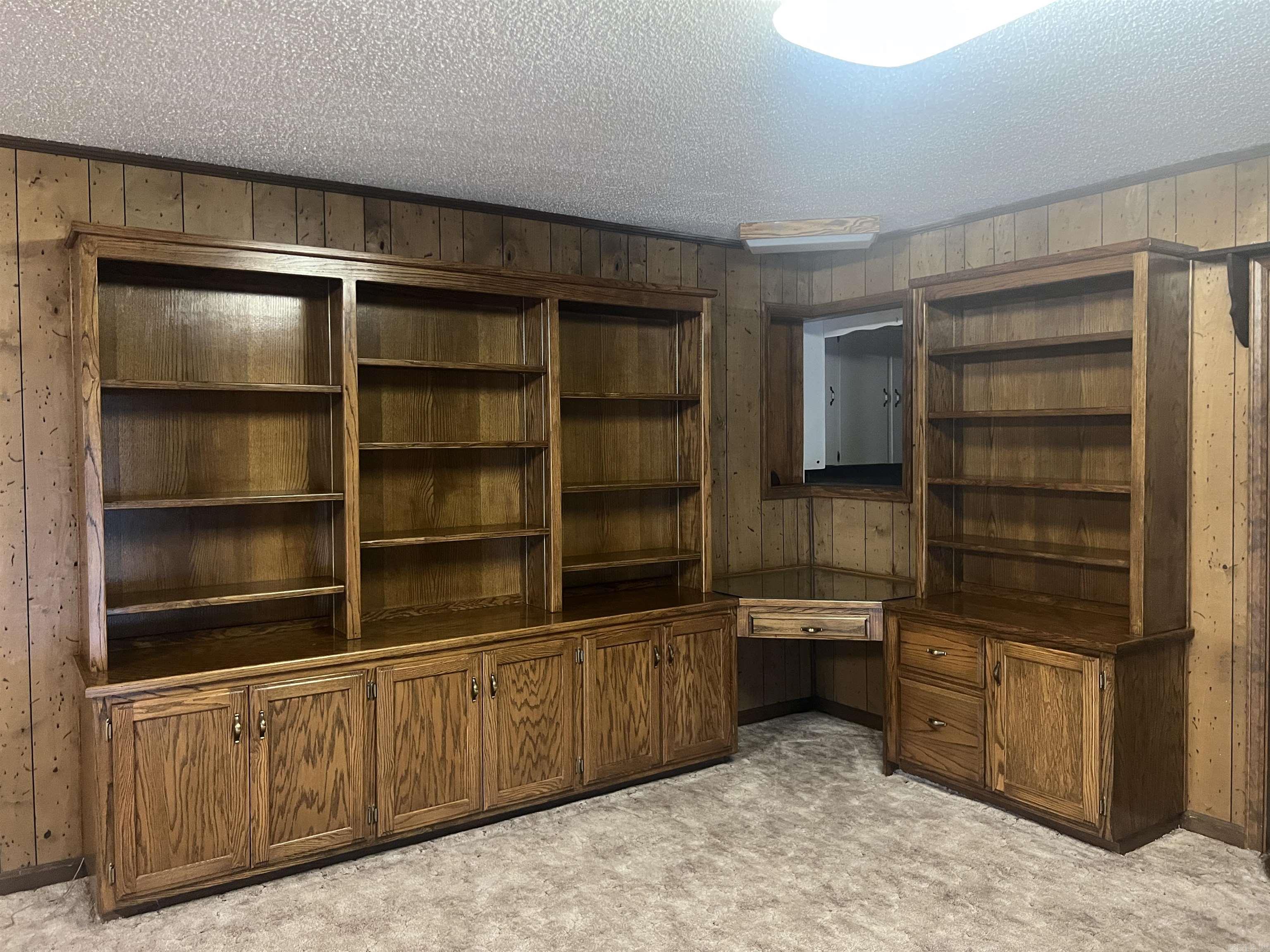 TRUCK GARDEN ADD - Residential