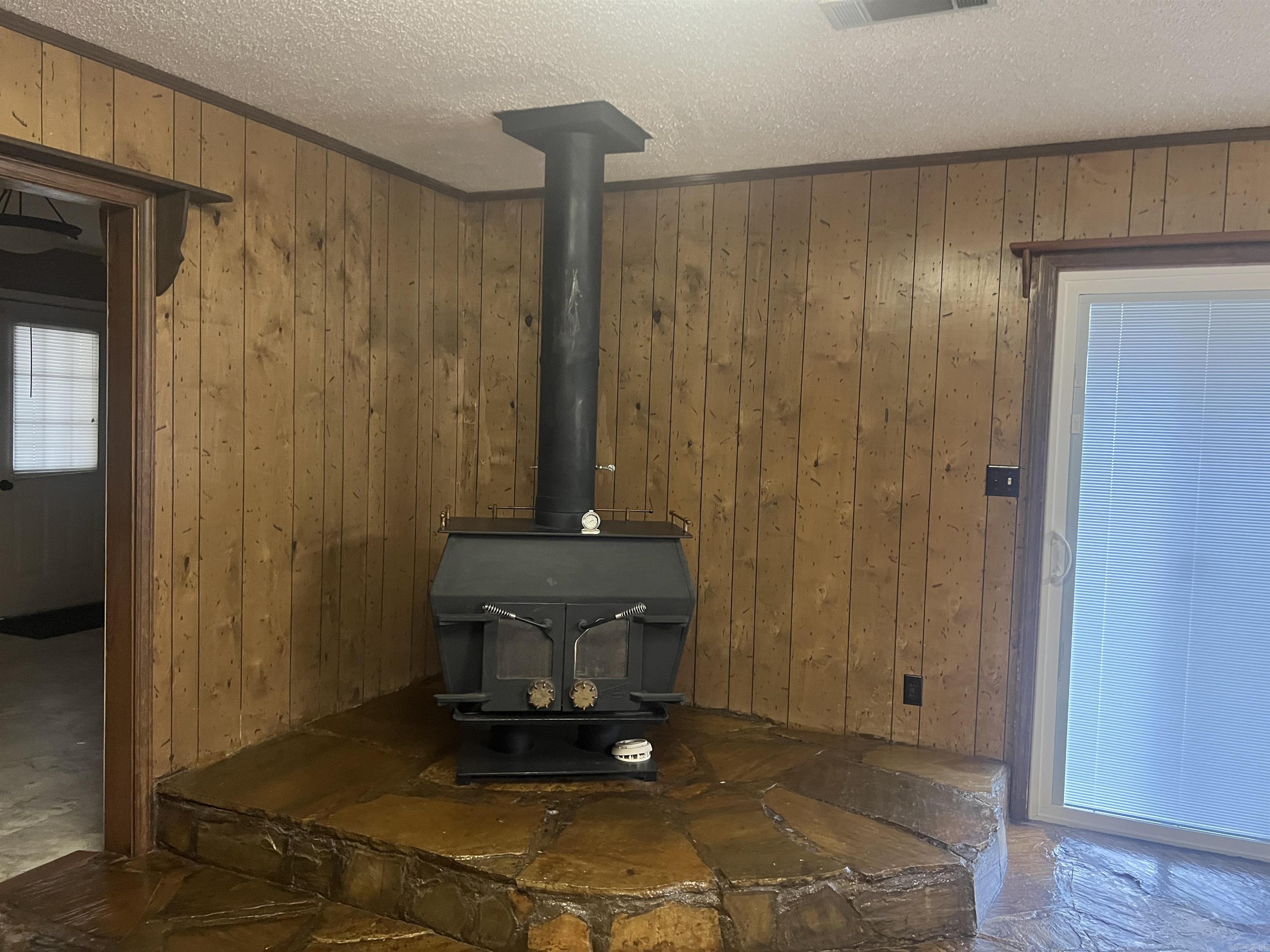 TRUCK GARDEN ADD - Residential