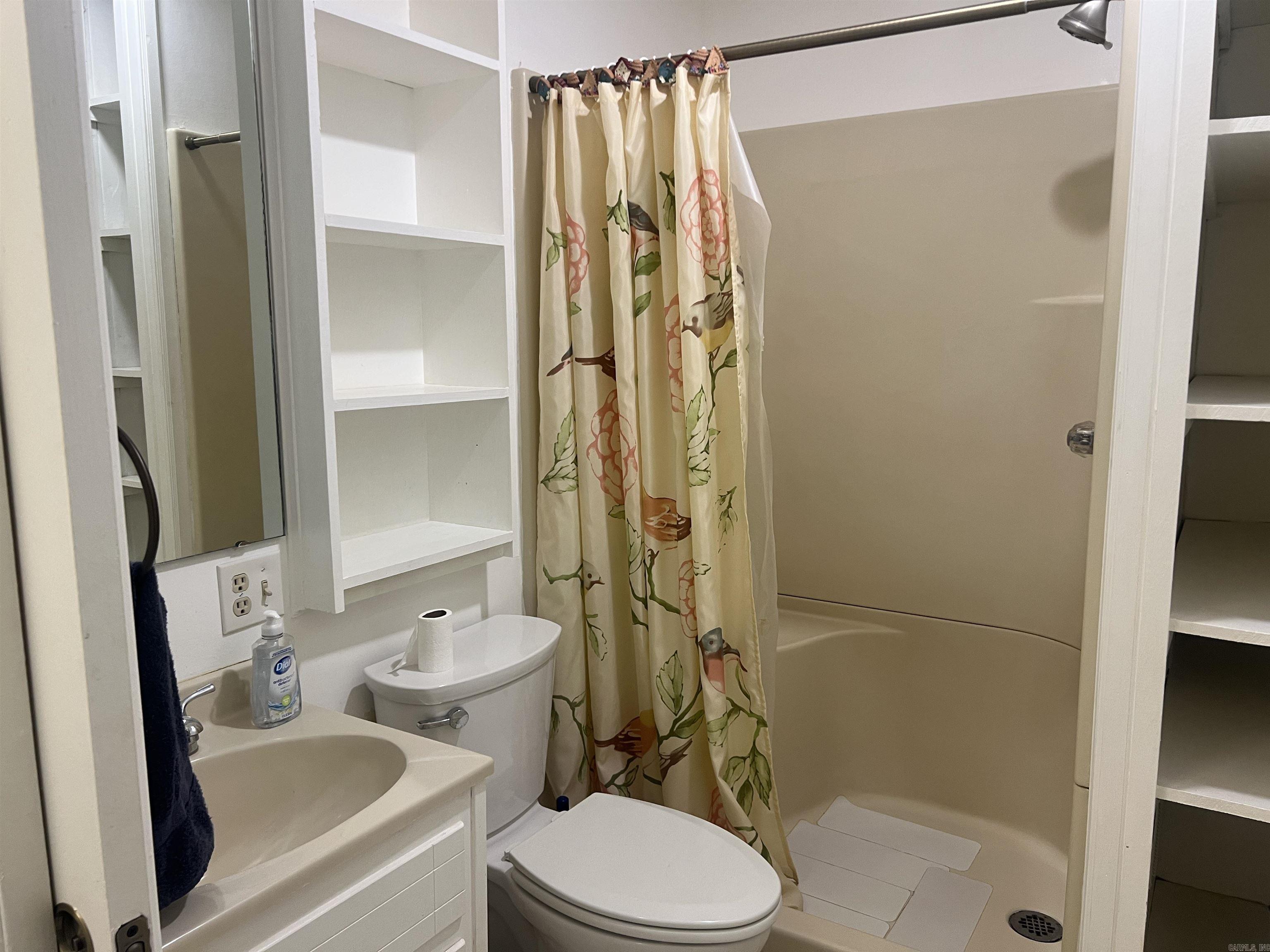 TRUCK GARDEN ADD - Residential