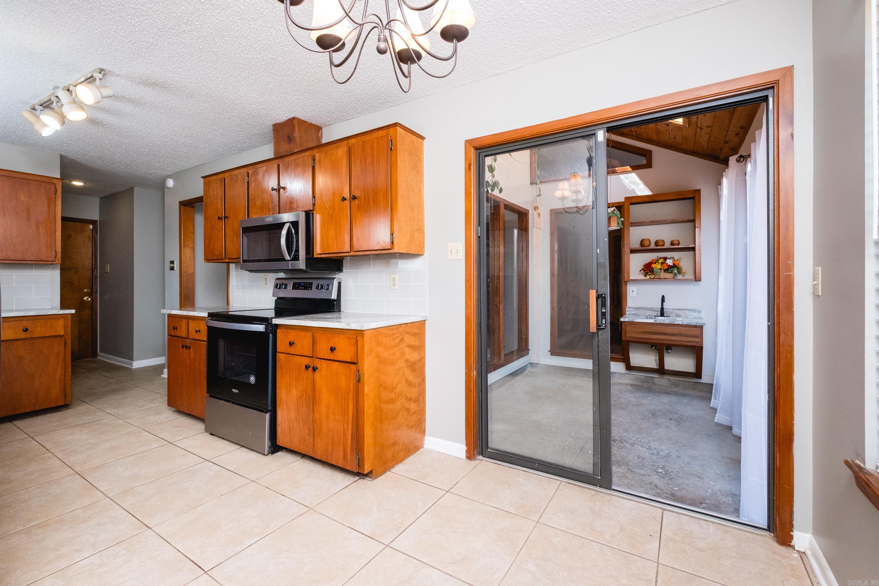 OTTER CREEK COMMUNITY - Residential