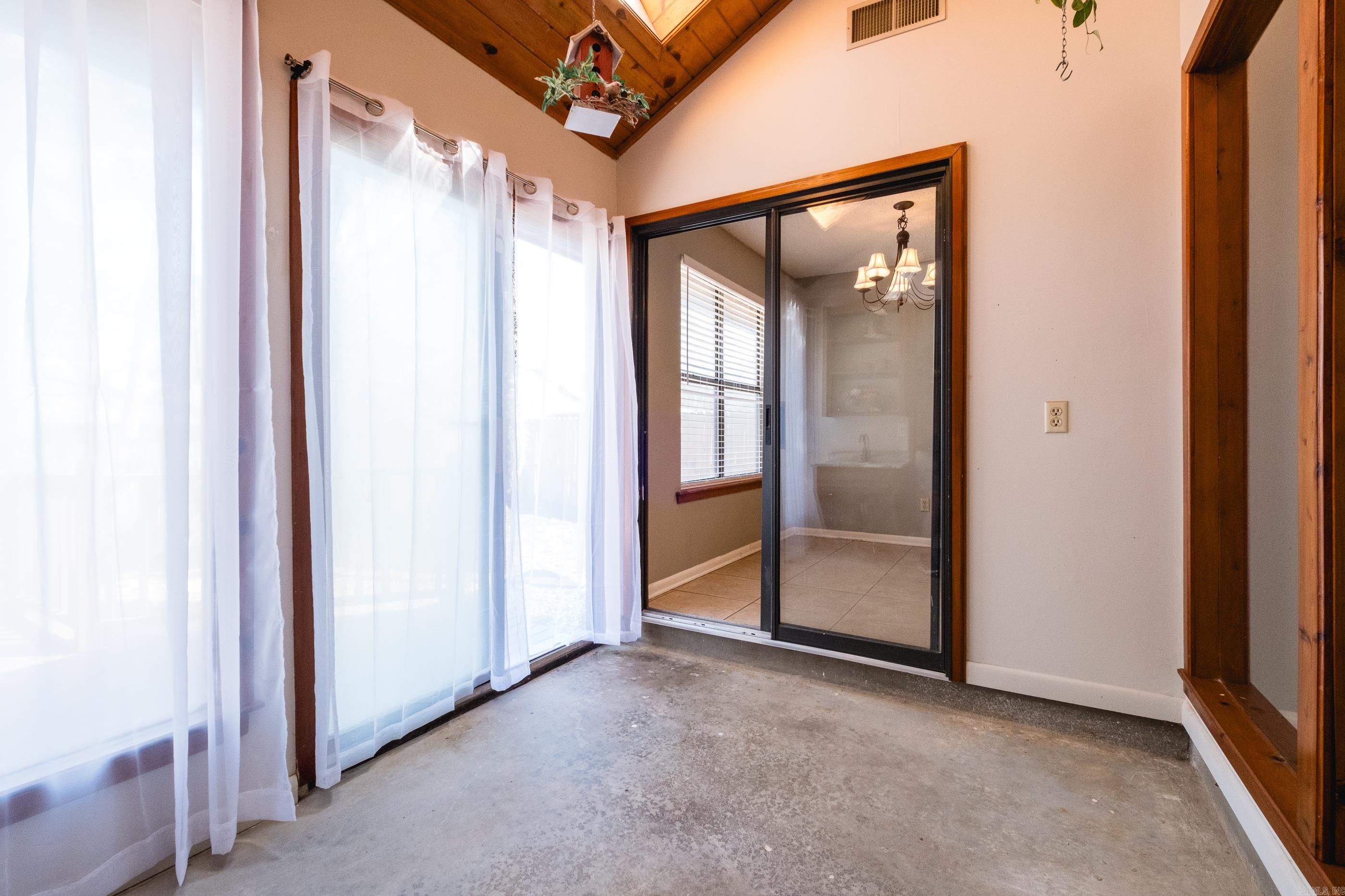 OTTER CREEK COMMUNITY - Residential