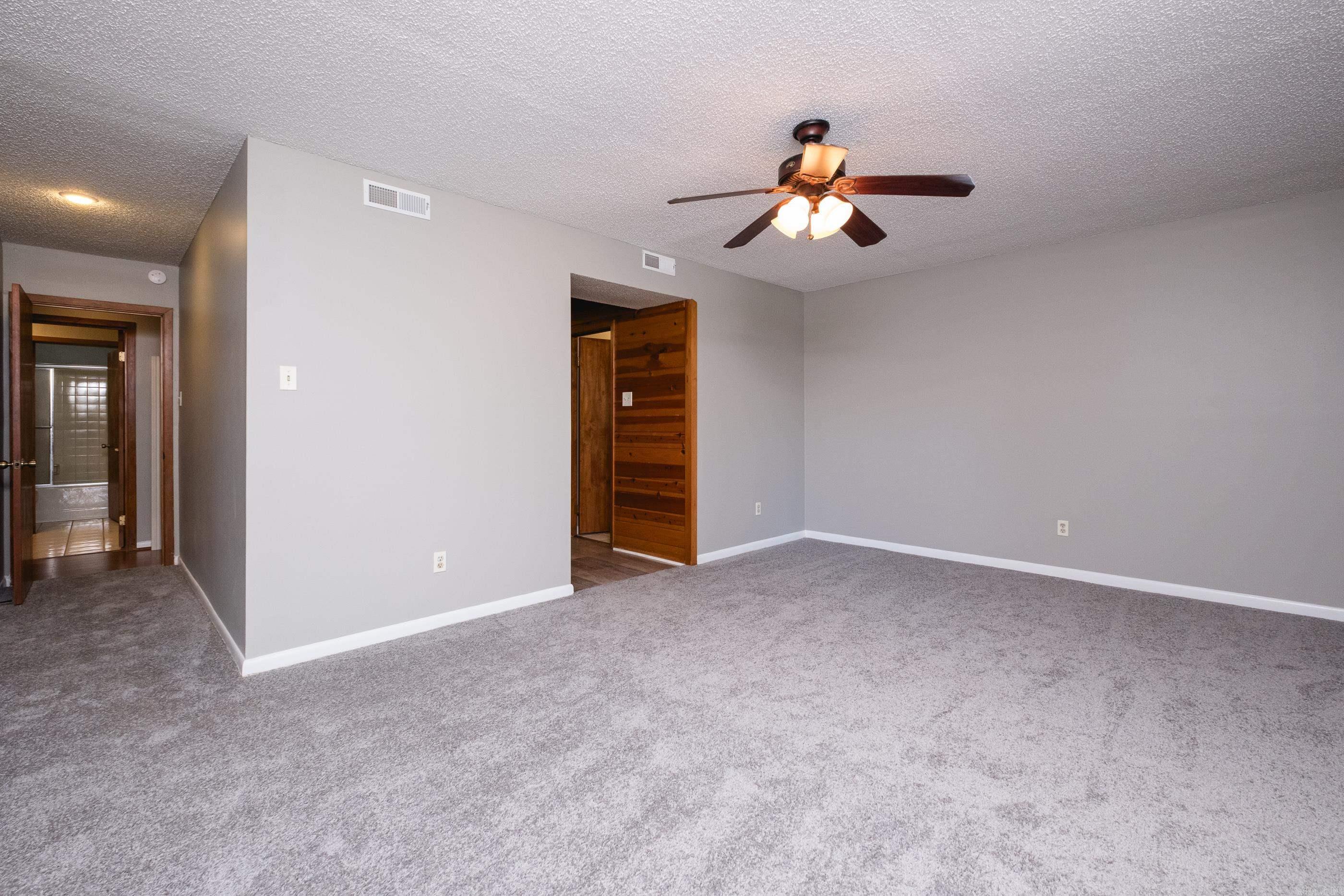 OTTER CREEK COMMUNITY - Residential