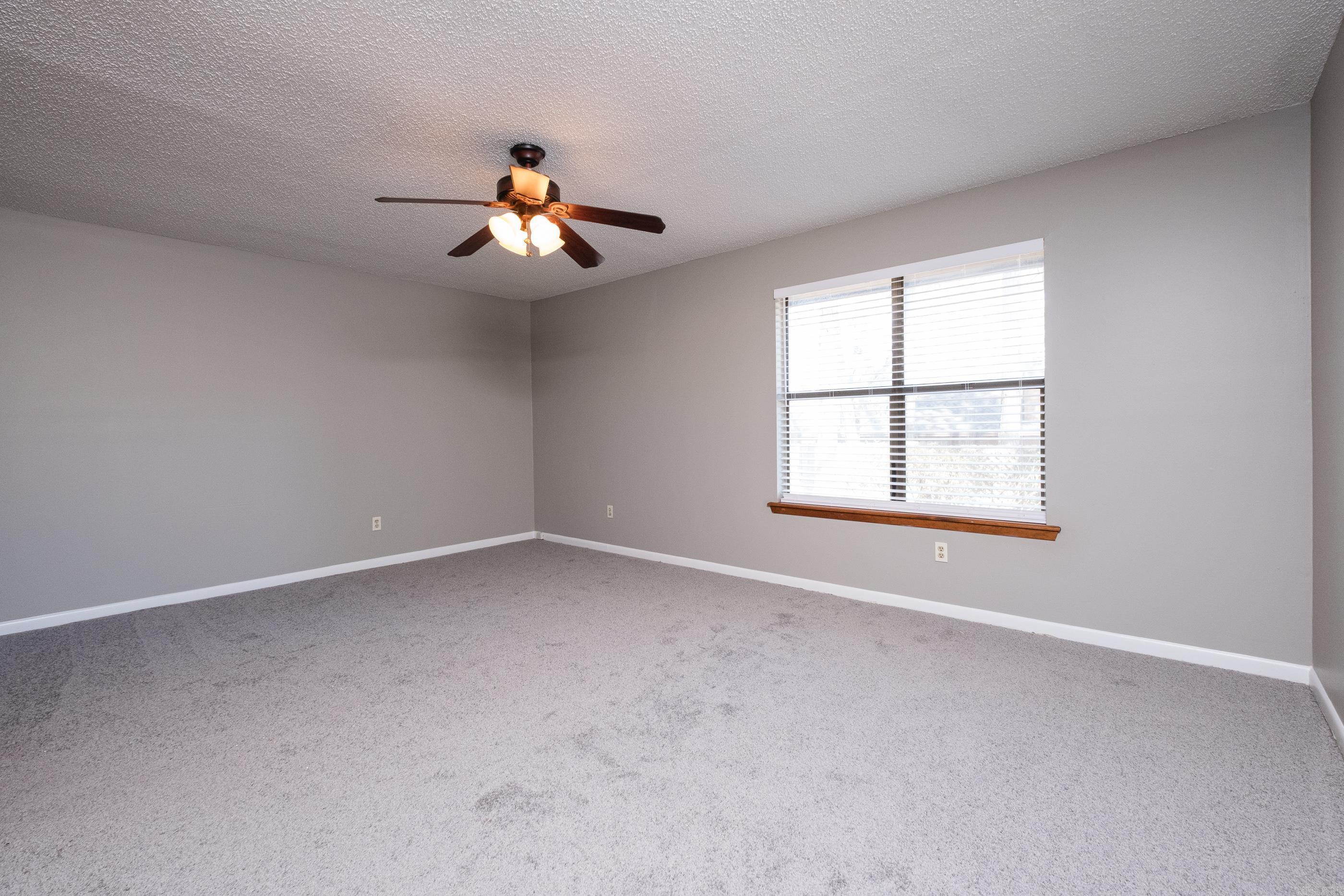 OTTER CREEK COMMUNITY - Residential