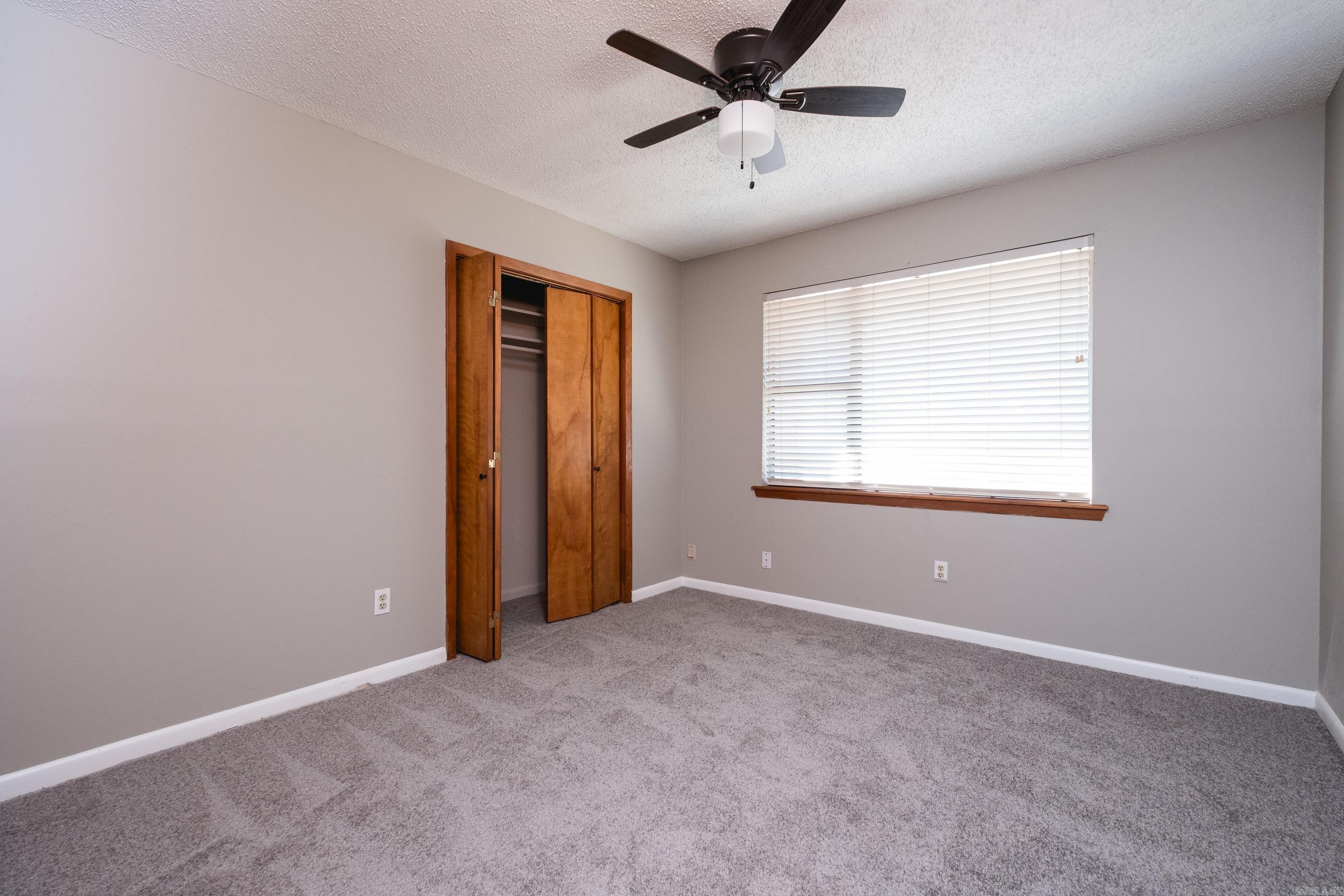 OTTER CREEK COMMUNITY - Residential