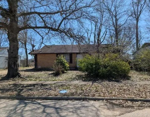 MLS: 25008342