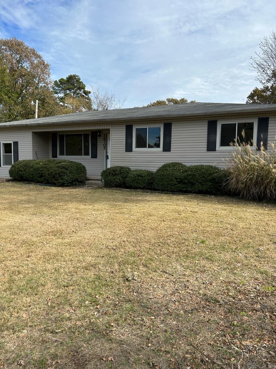 CIRCLE LAKE - Residential