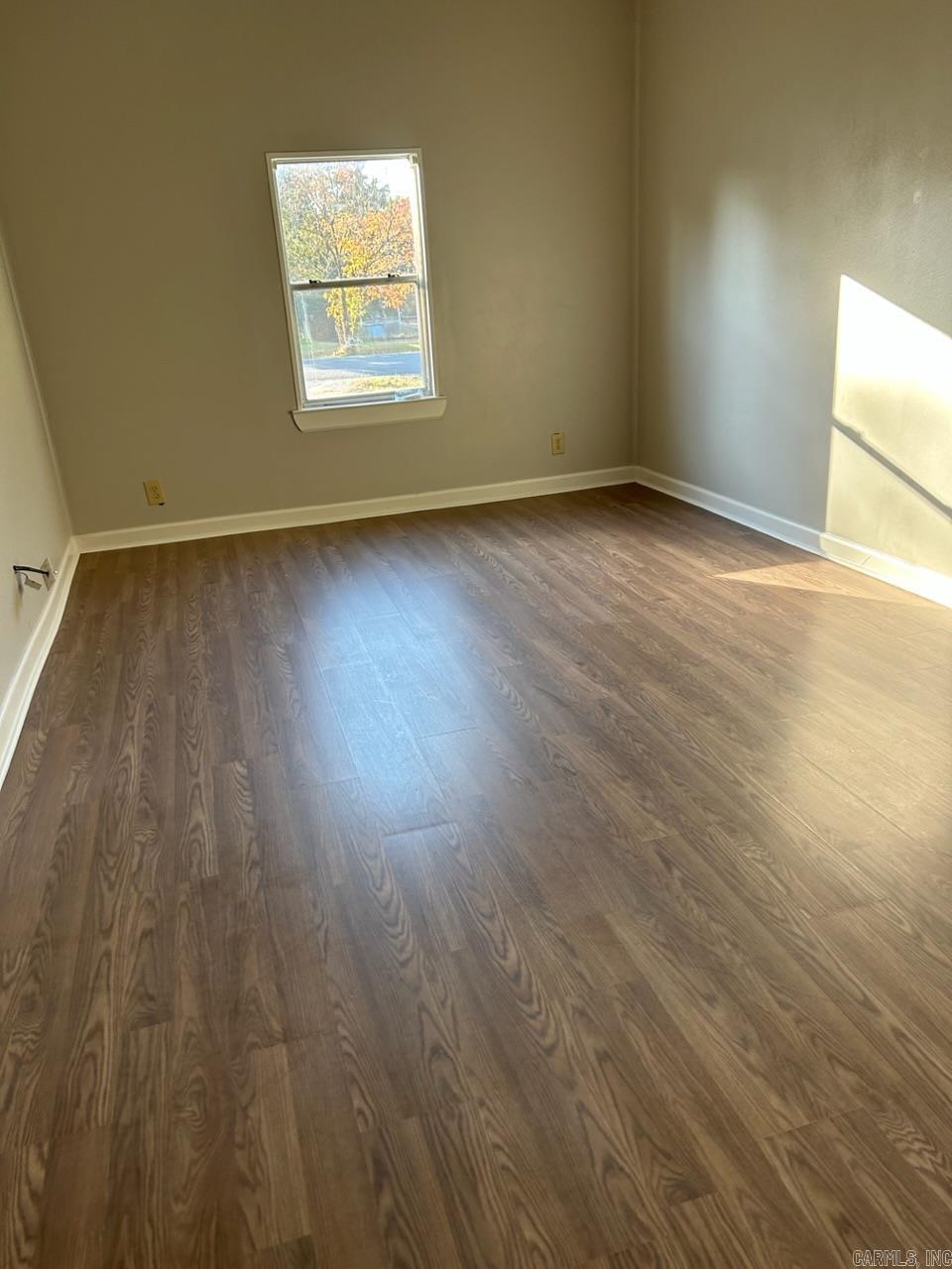 CIRCLE LAKE - Residential