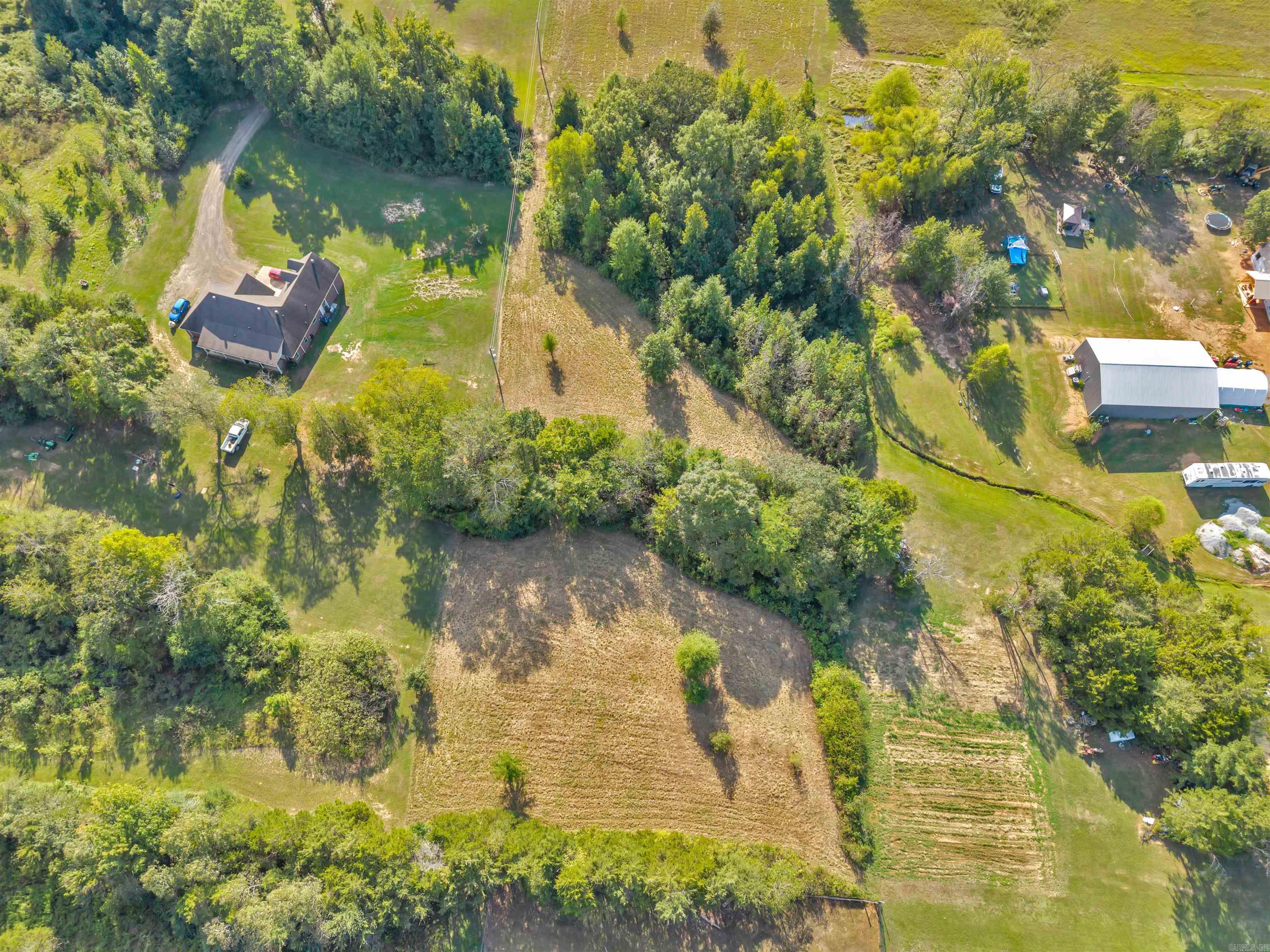 Farris Estates - Land