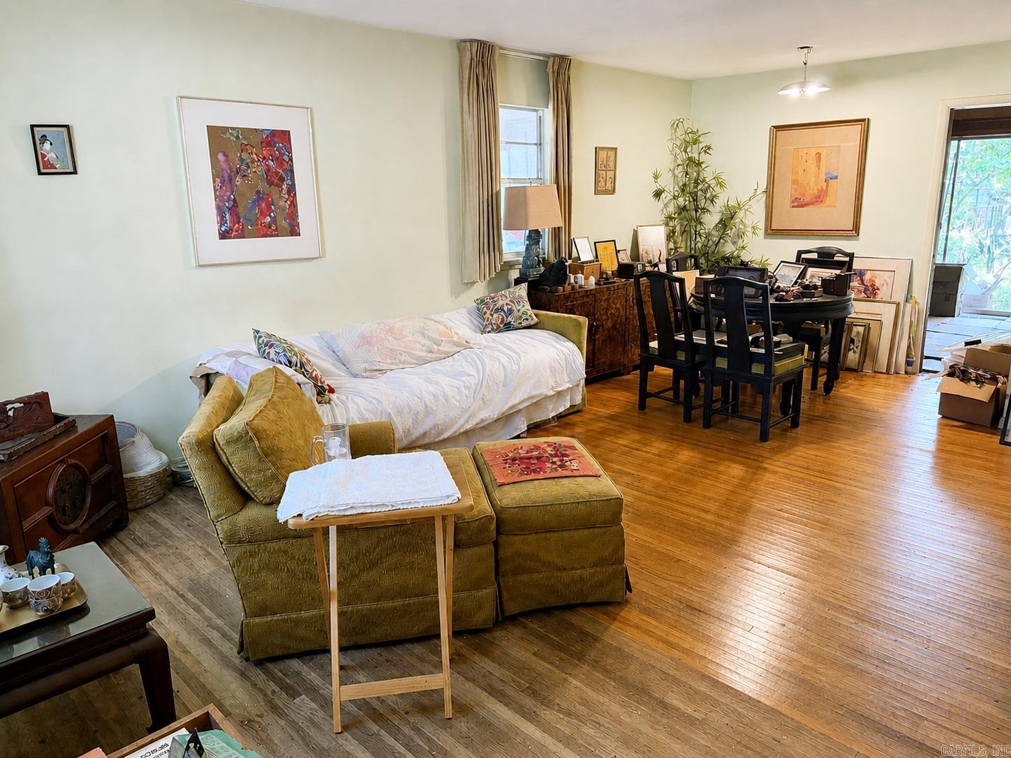 GLENWOOD HGTS - Residential