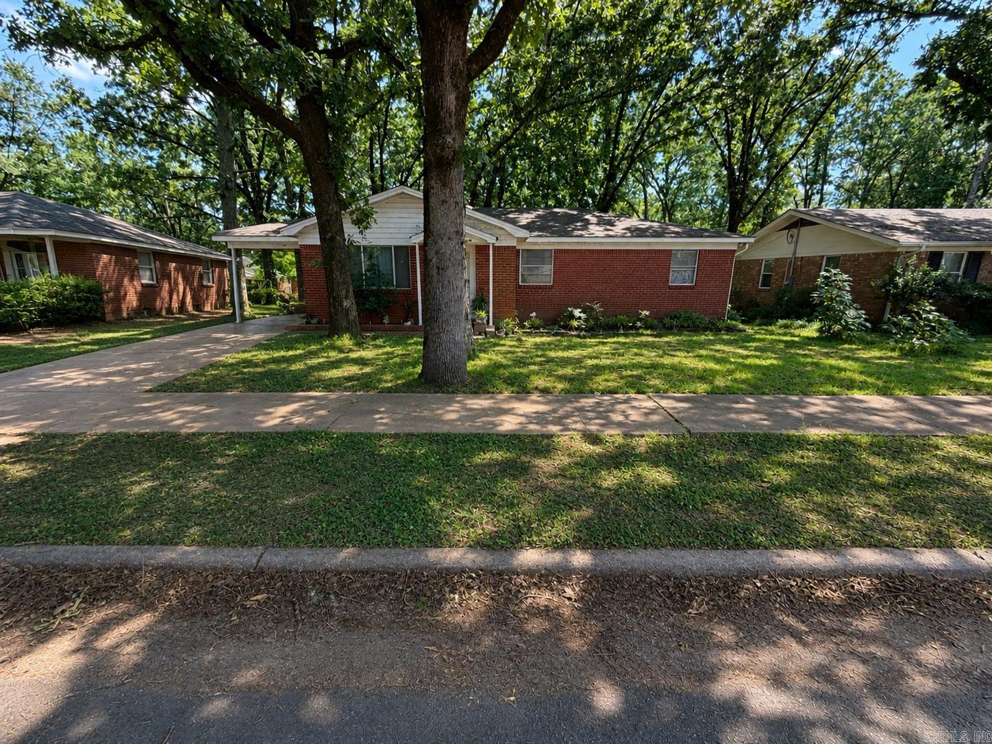 GLENWOOD HGTS - Residential