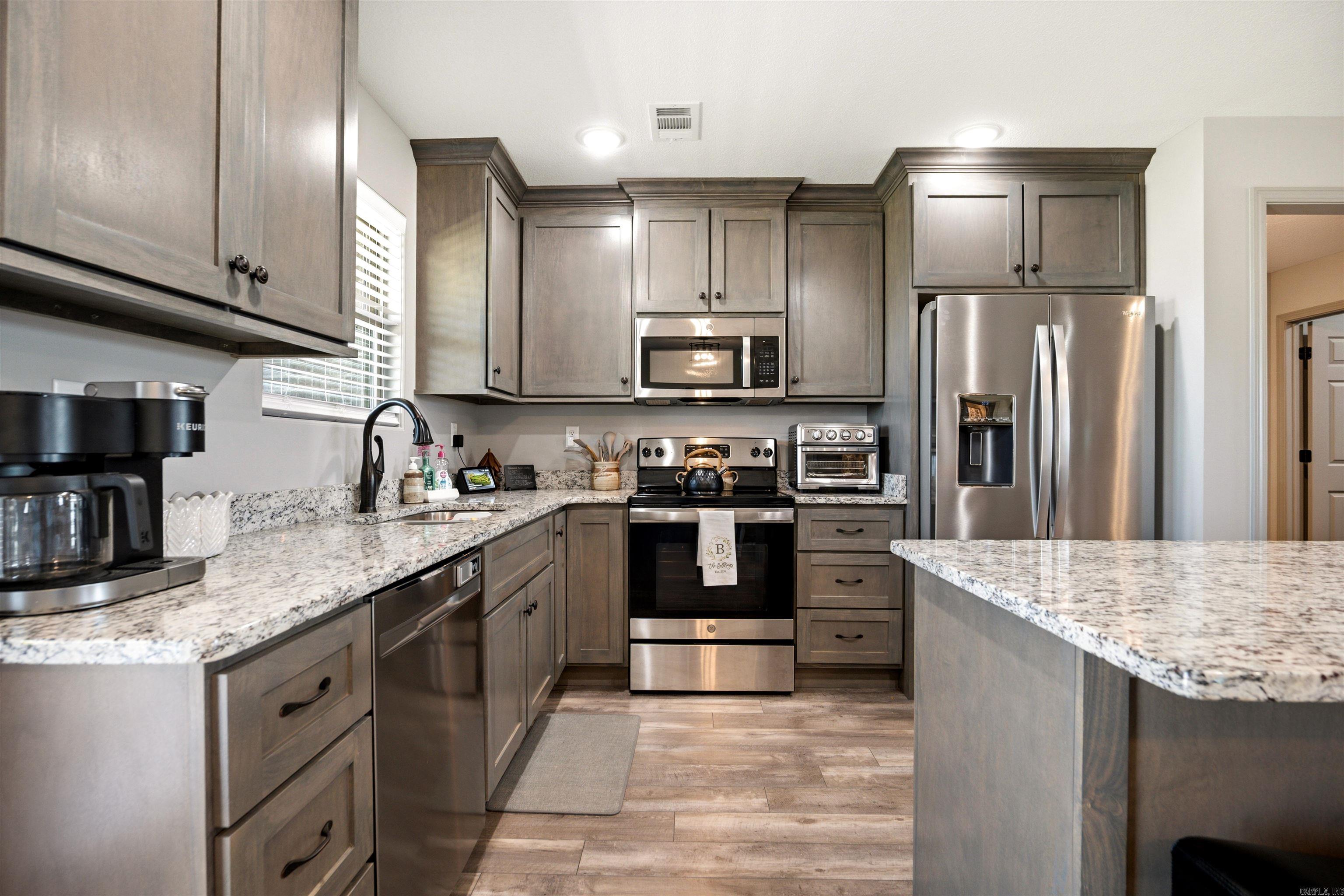 STELLA ESTATES - Residential