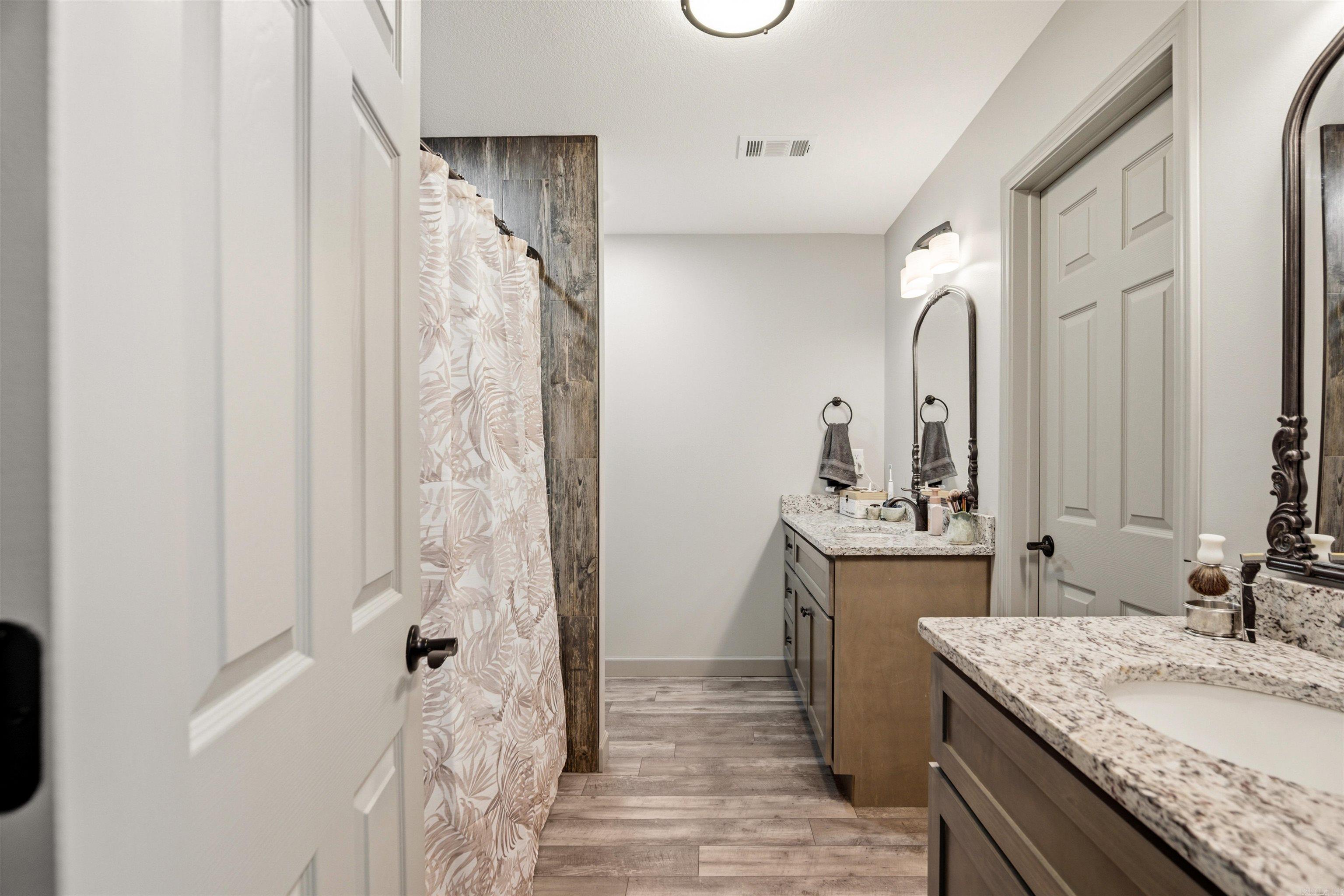 STELLA ESTATES - Residential