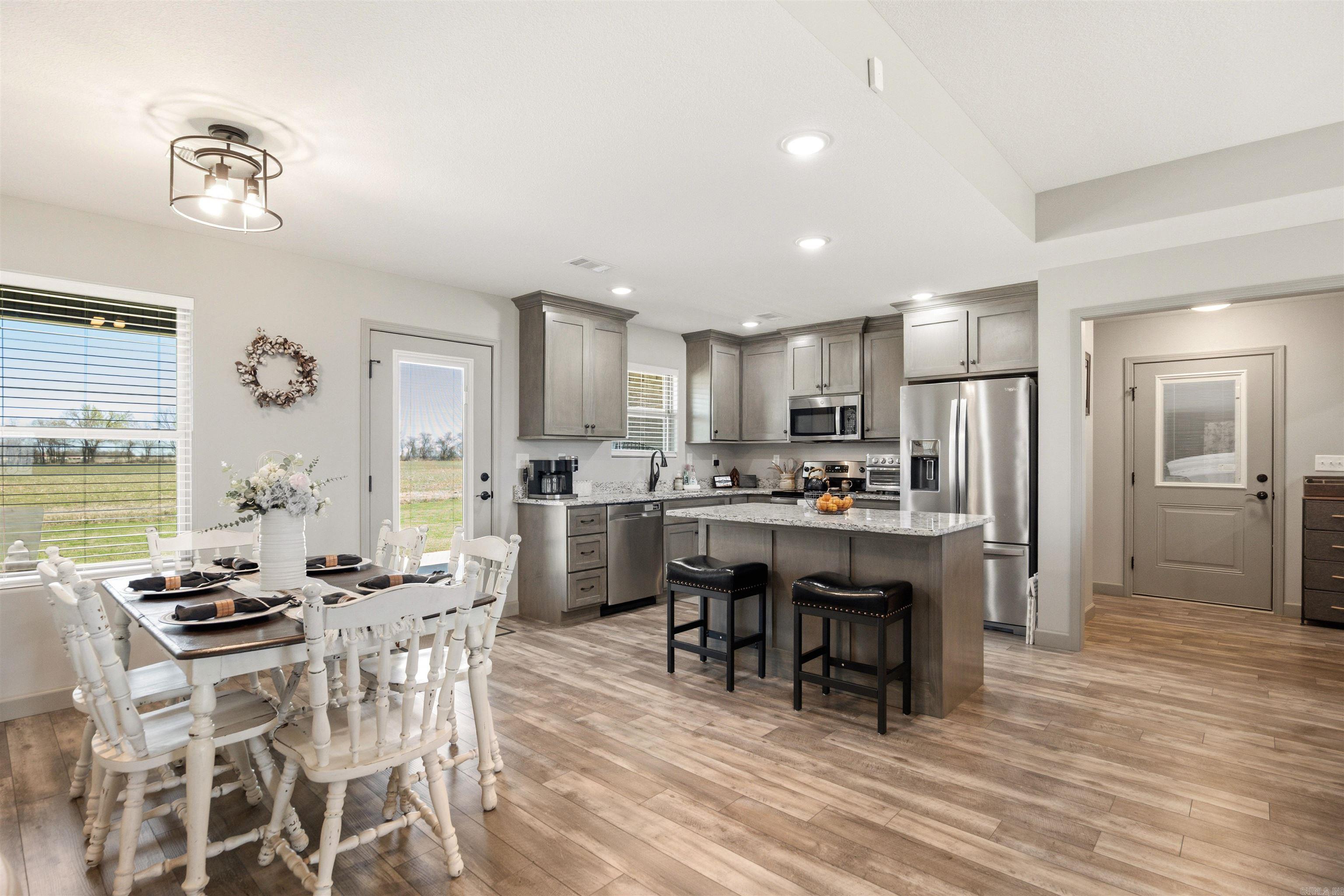 STELLA ESTATES - Residential