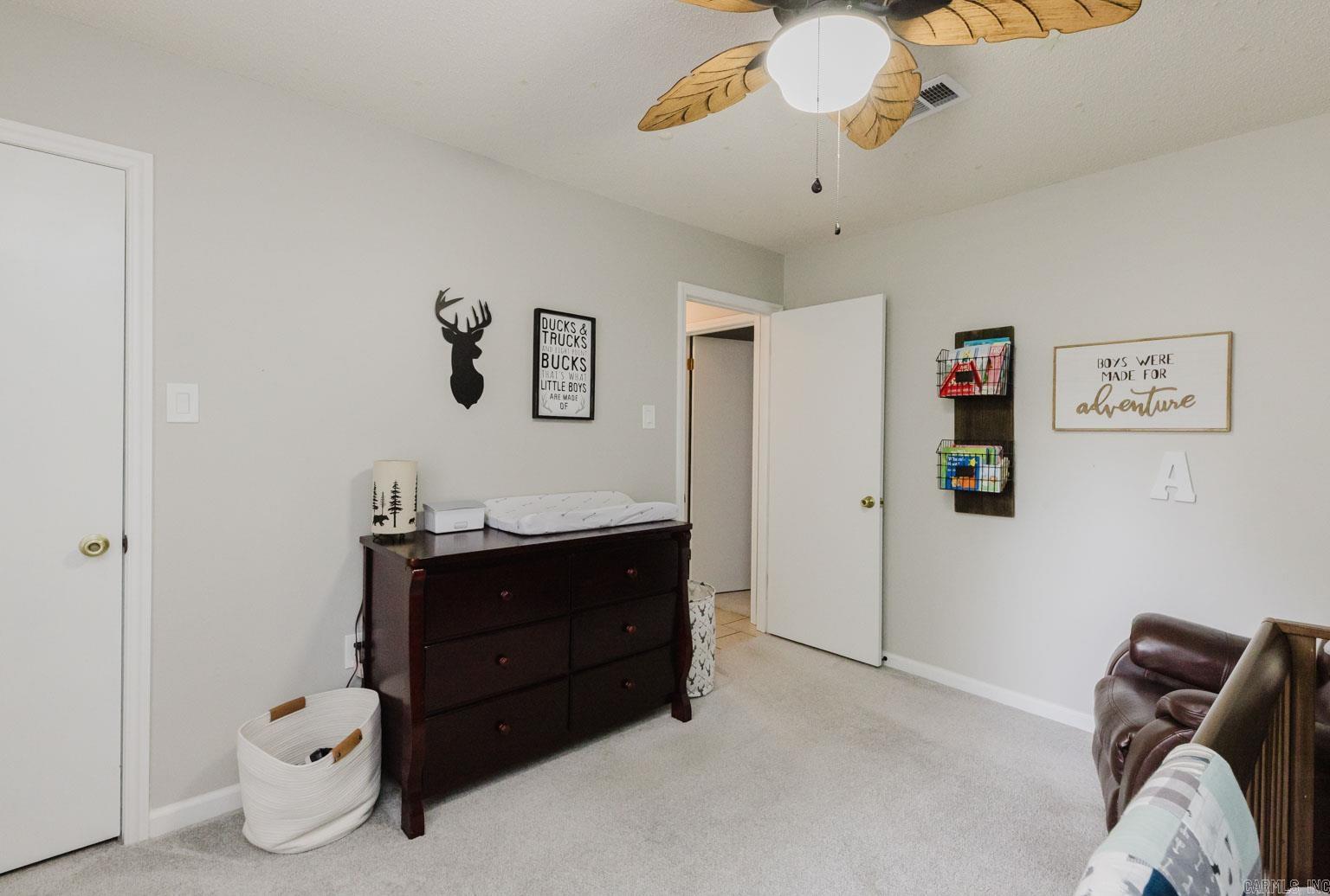 BRIAR SPRINGS - Residential