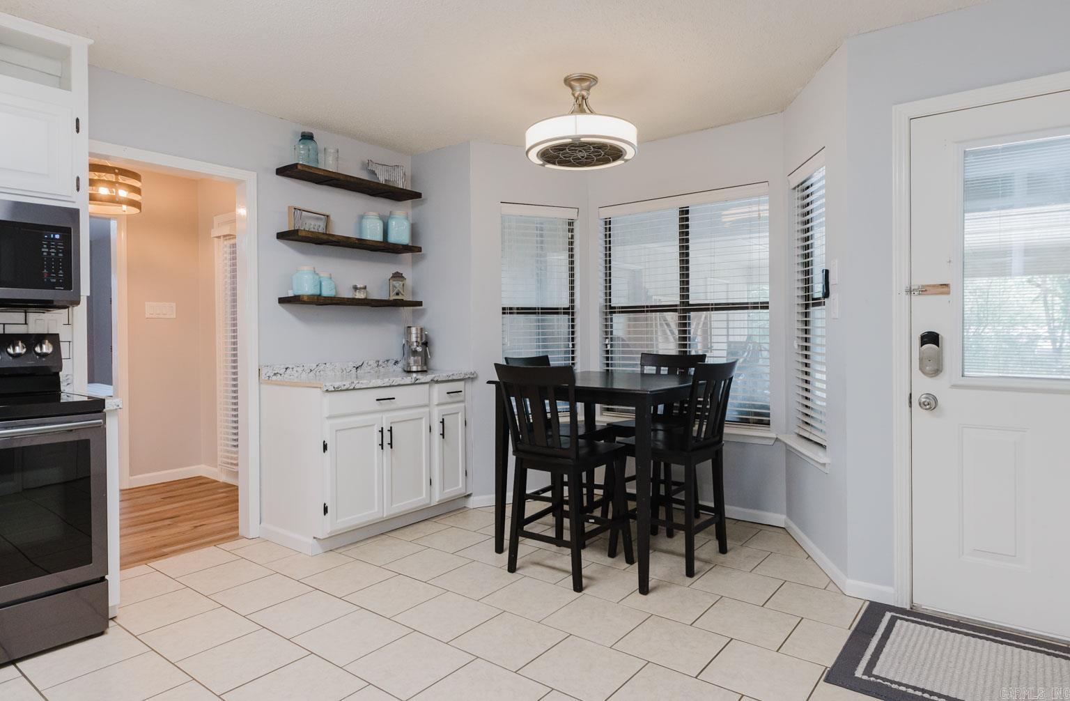 BRIAR SPRINGS - Residential